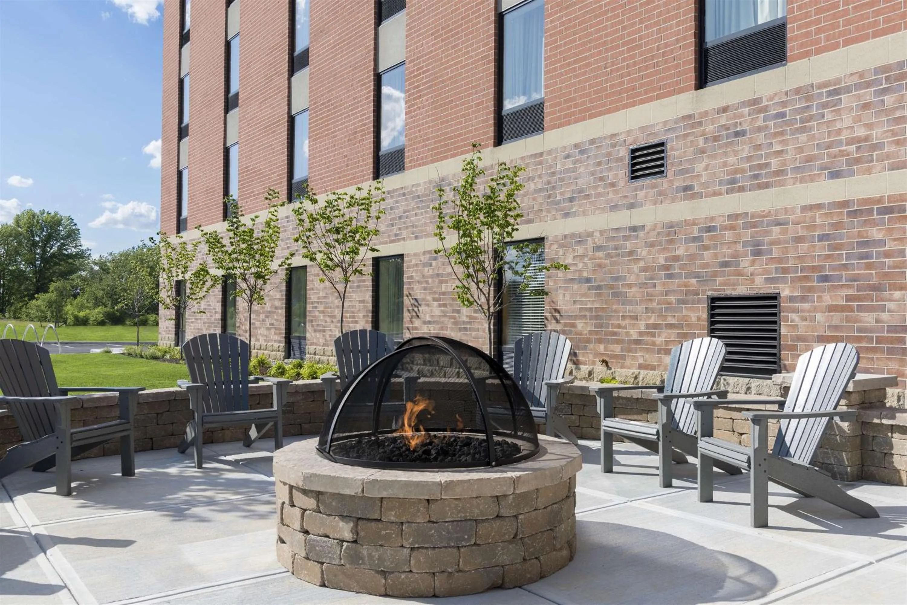 Property building in Hampton Inn Westfield Indianapolis