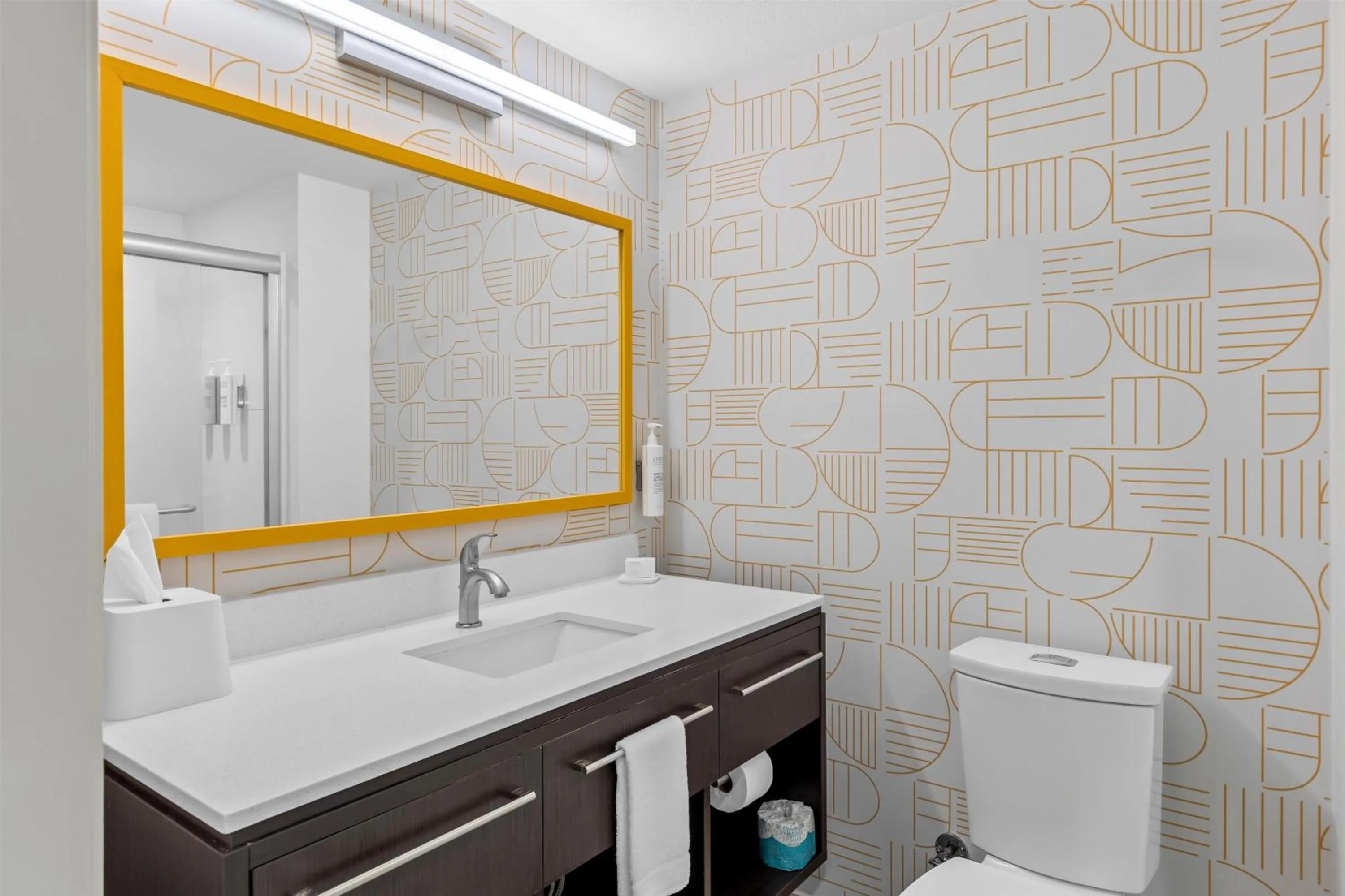 Bathroom in Home2 Suites By Hilton Youngstown