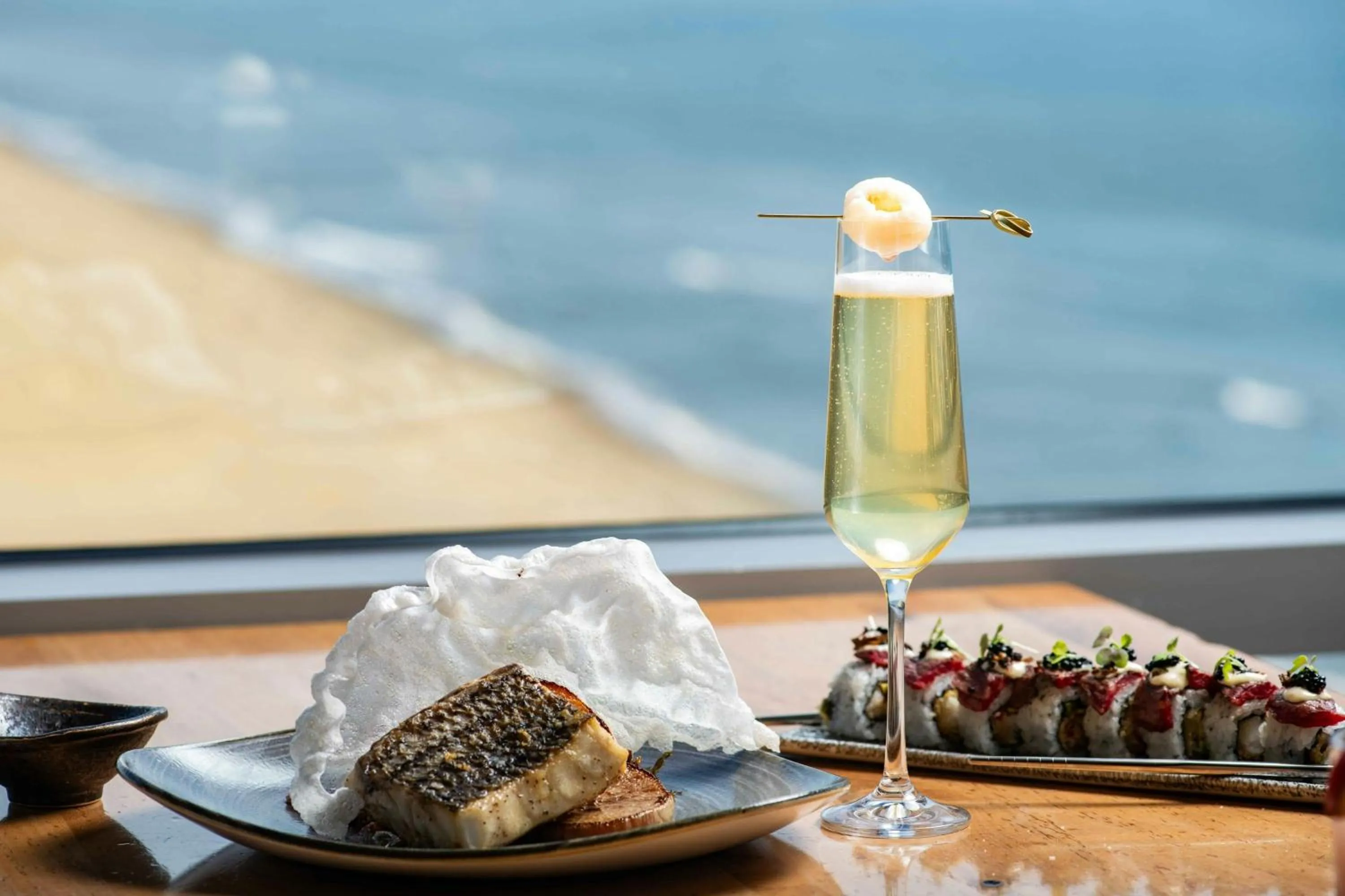 Restaurant/places to eat in Marriott Virginia Beach Oceanfront Resort