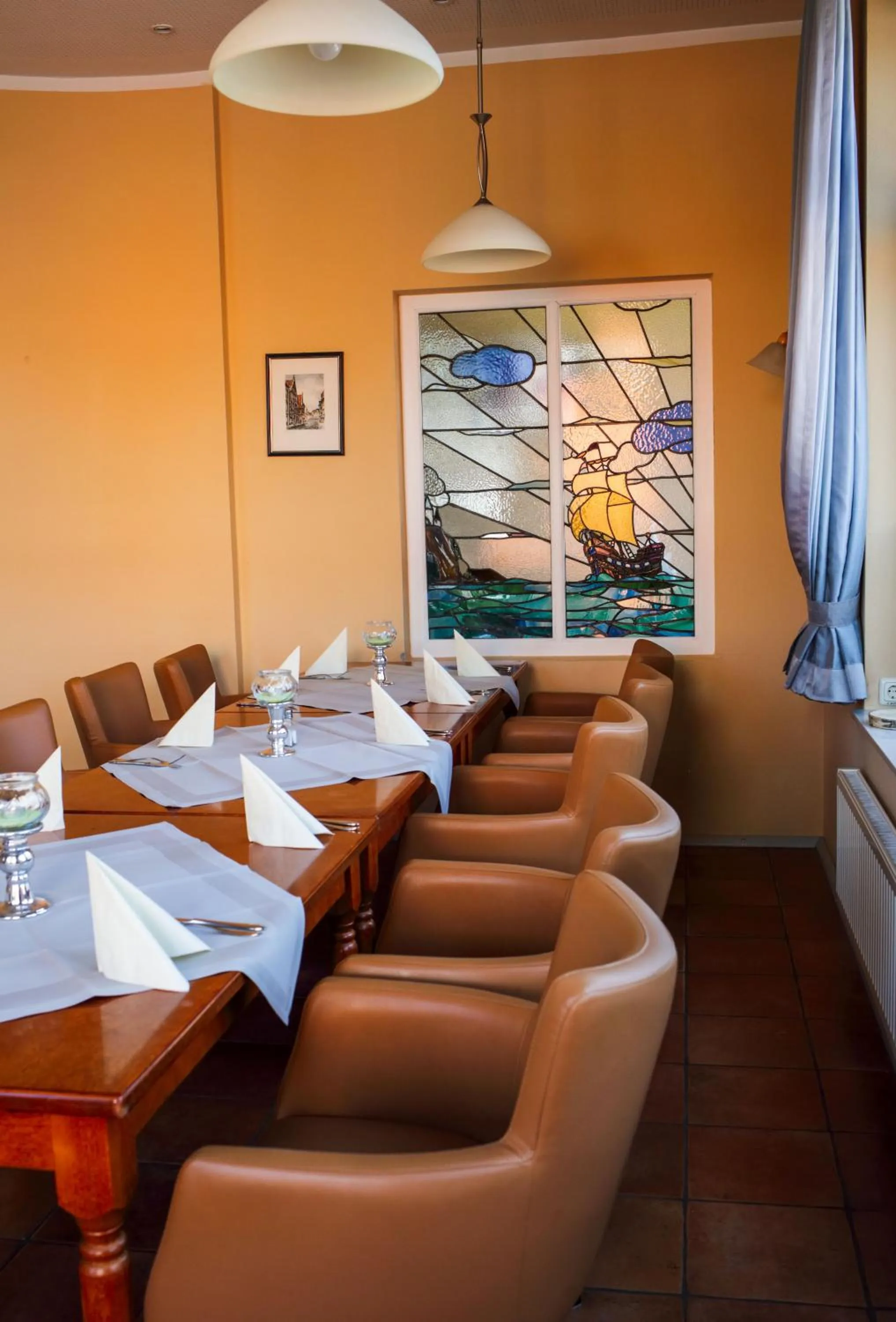 Restaurant/places to eat in Butjadinger Hof