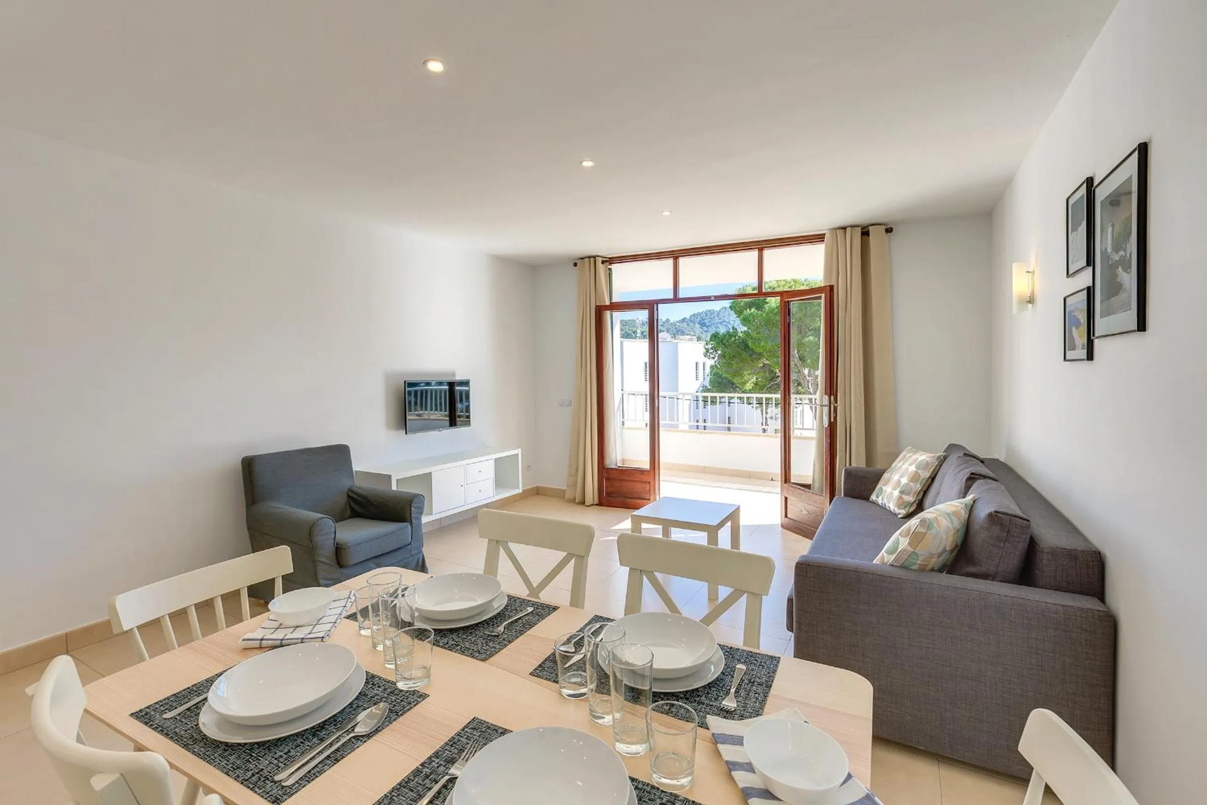 Bagari Homes Camp de Mar