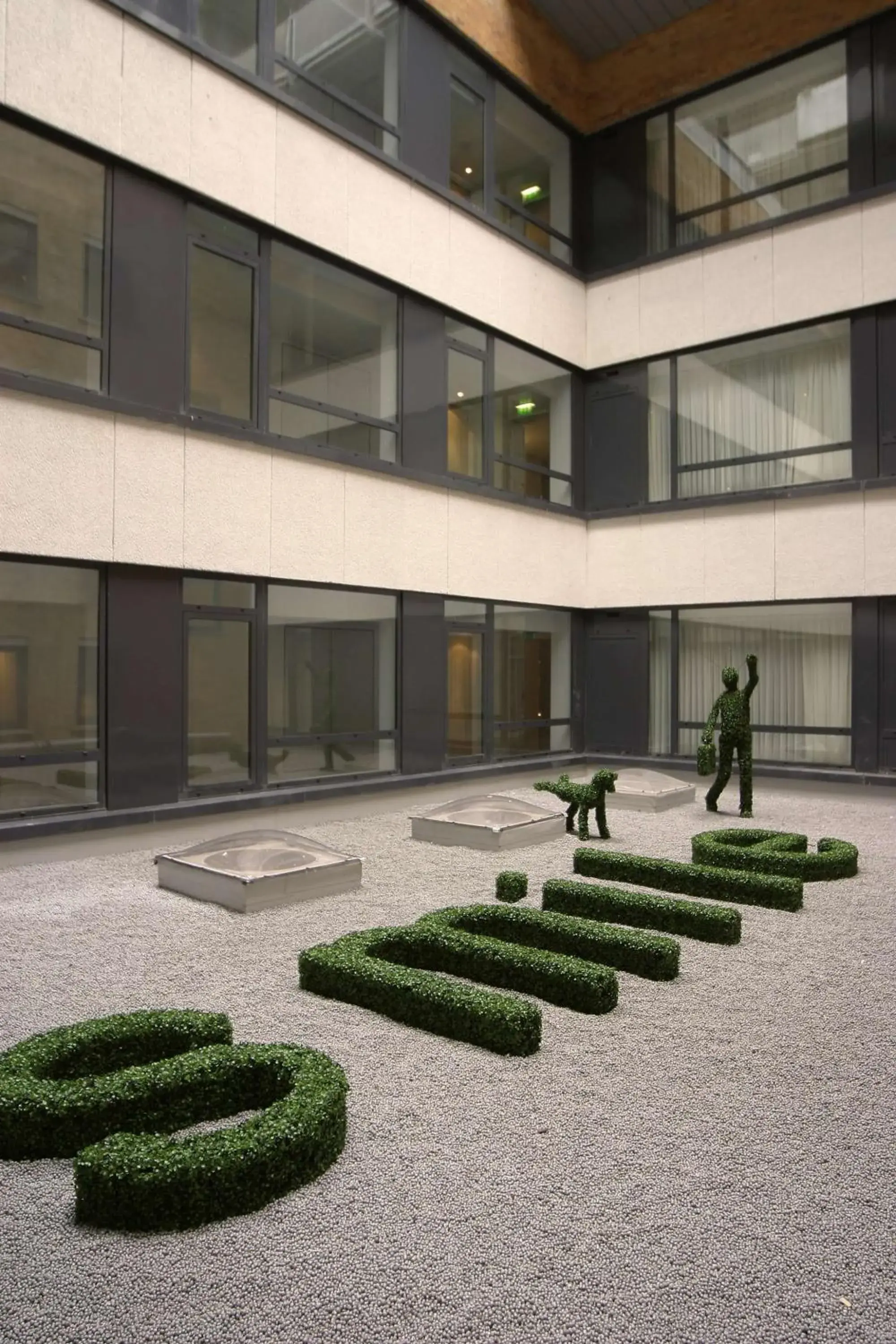 Property building in Park Plaza Cardiff Property building in Park Plaza Cardiff