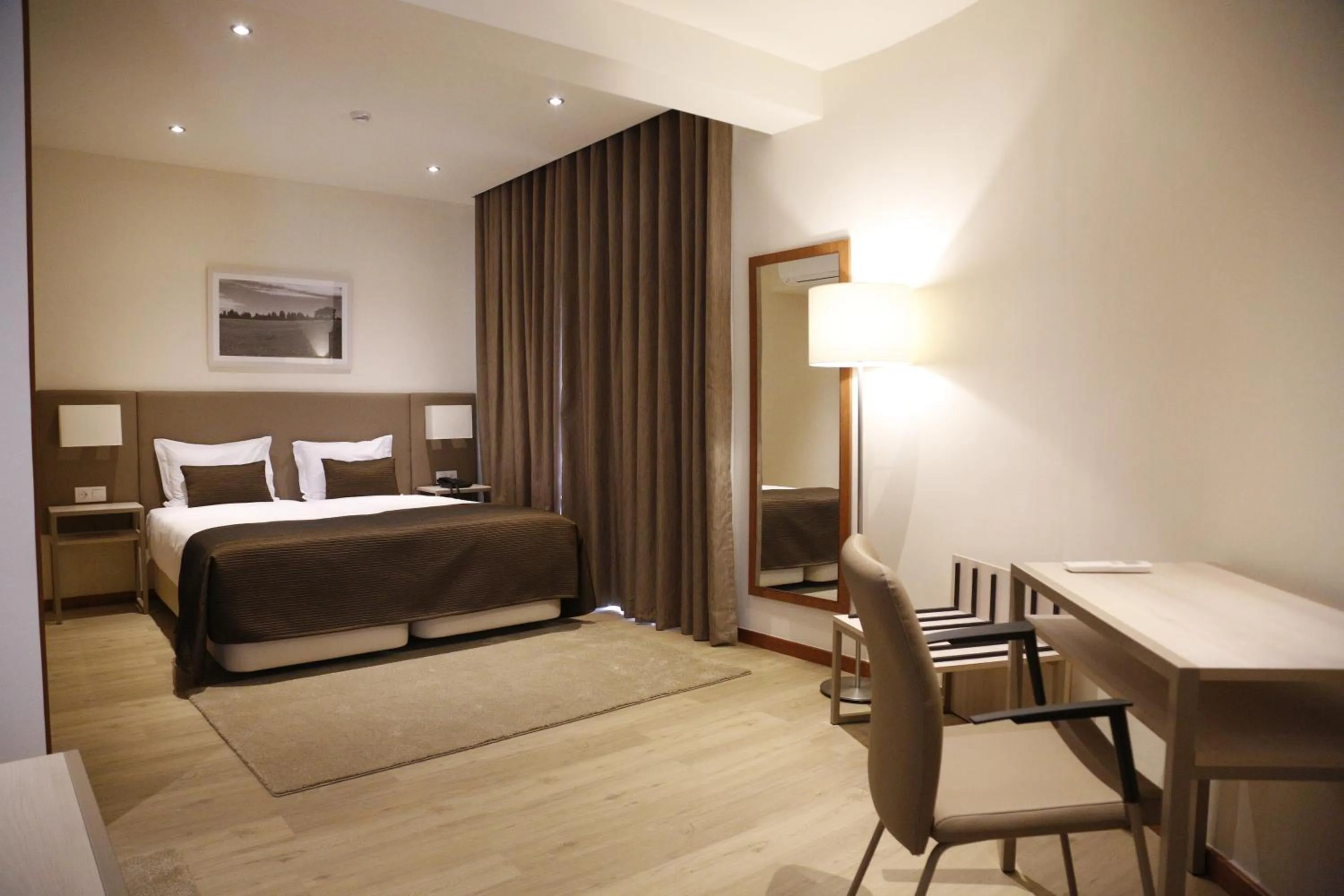 Seating area, Bed in Hotel Ponte Sor