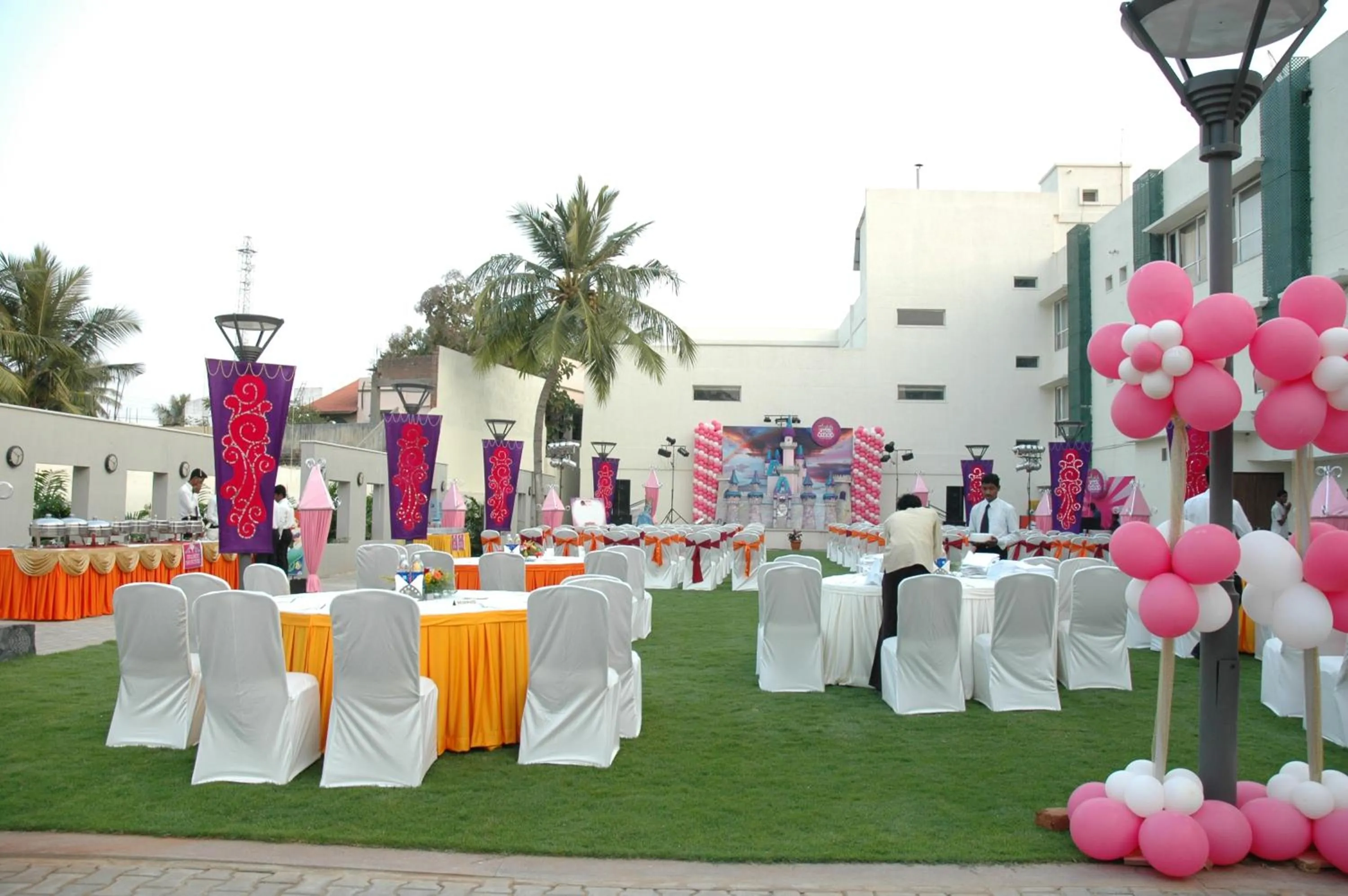 Banquet/Function facilities in GeeKay Millenniaa