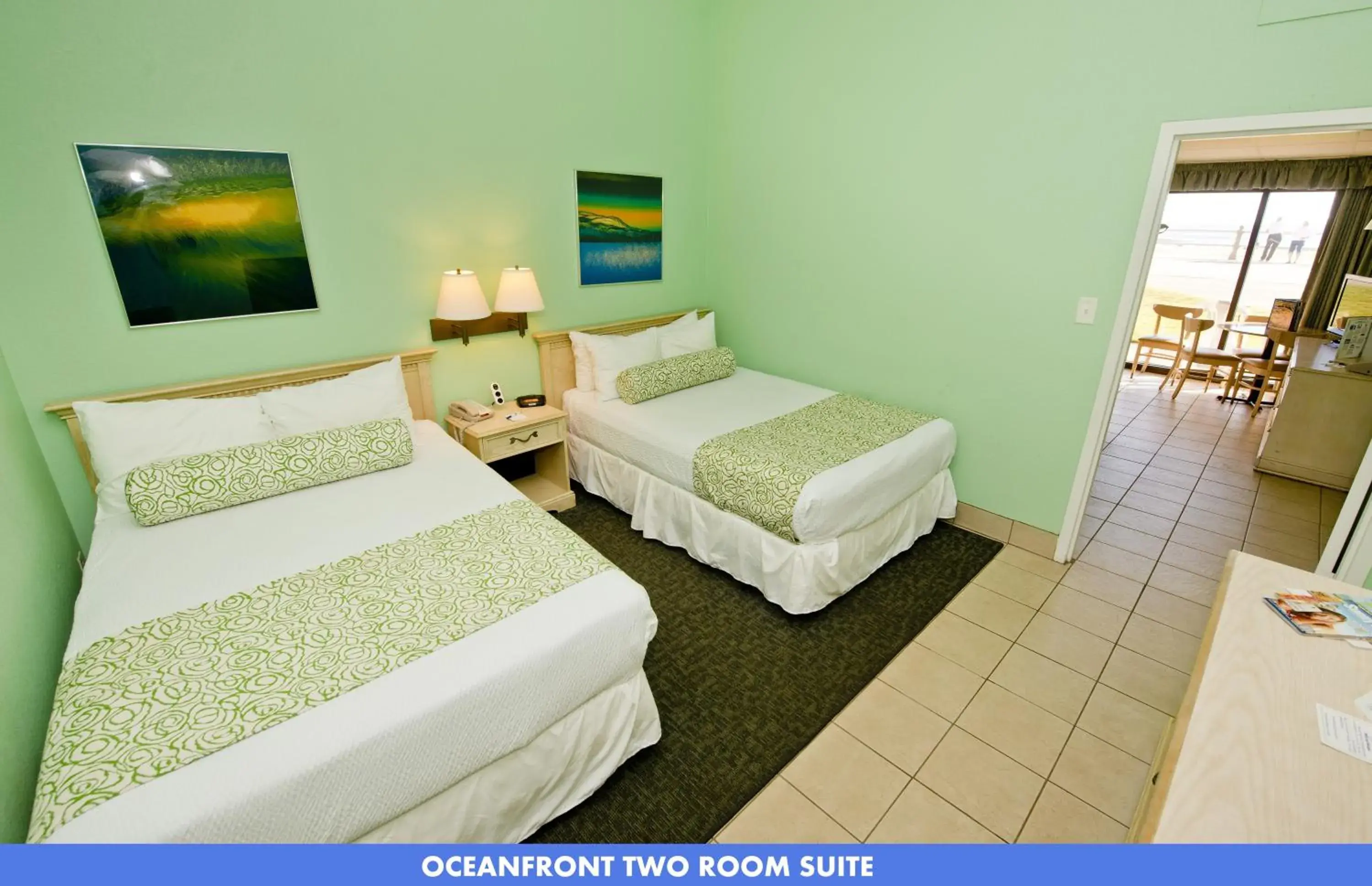 Bed in The Schooner Inn Bed in The Schooner Inn