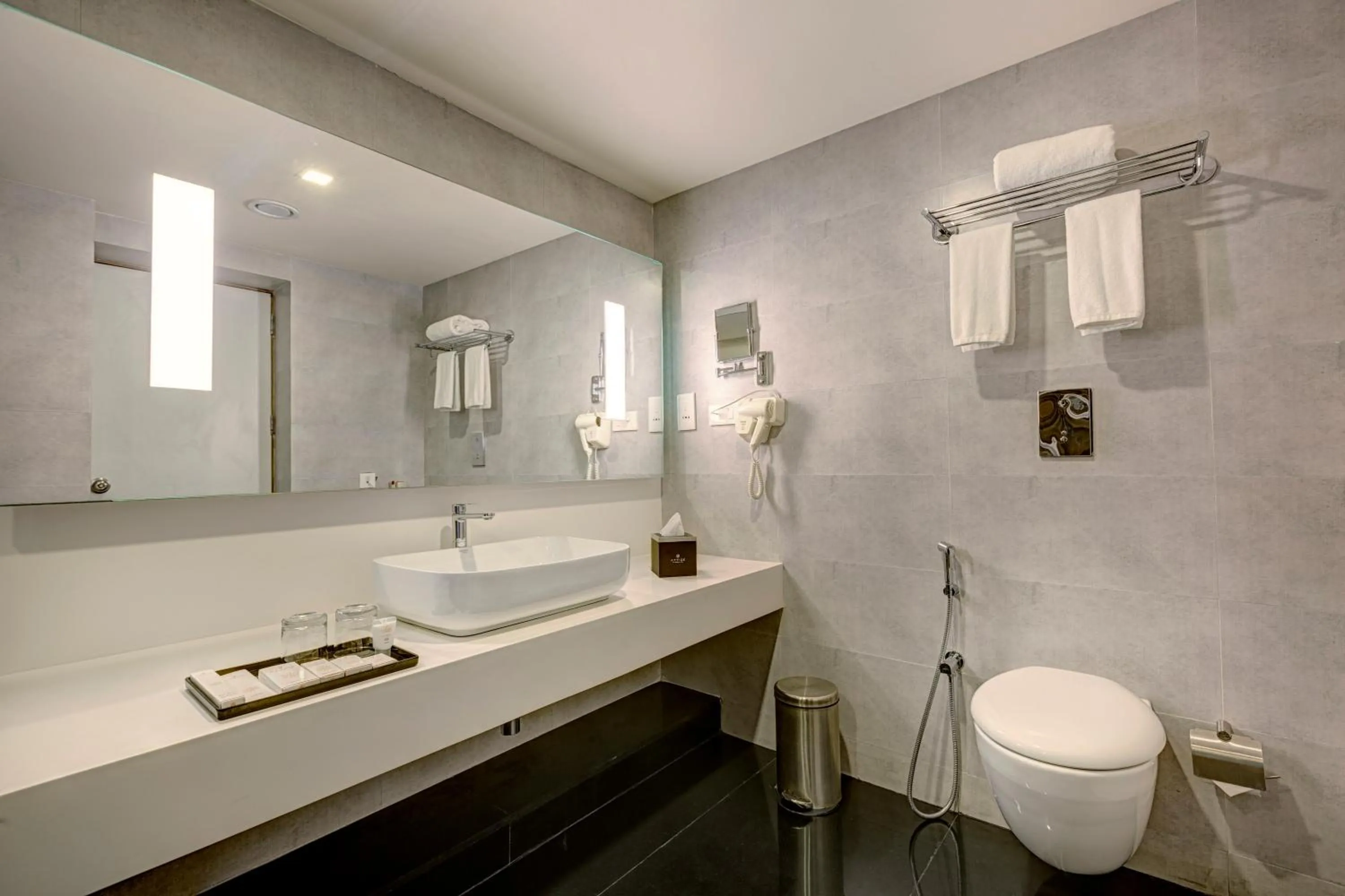 Toilet in Attide Hotel