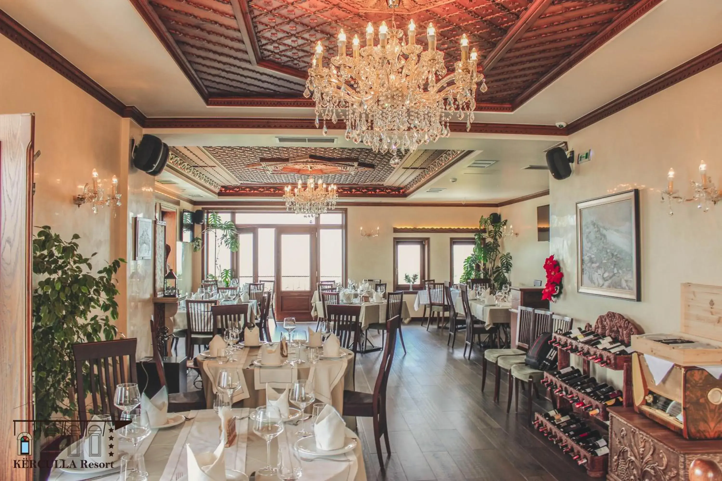 Restaurant/places to eat in KERCULLA Resort Restaurant/places to eat in KERCULLA Resort