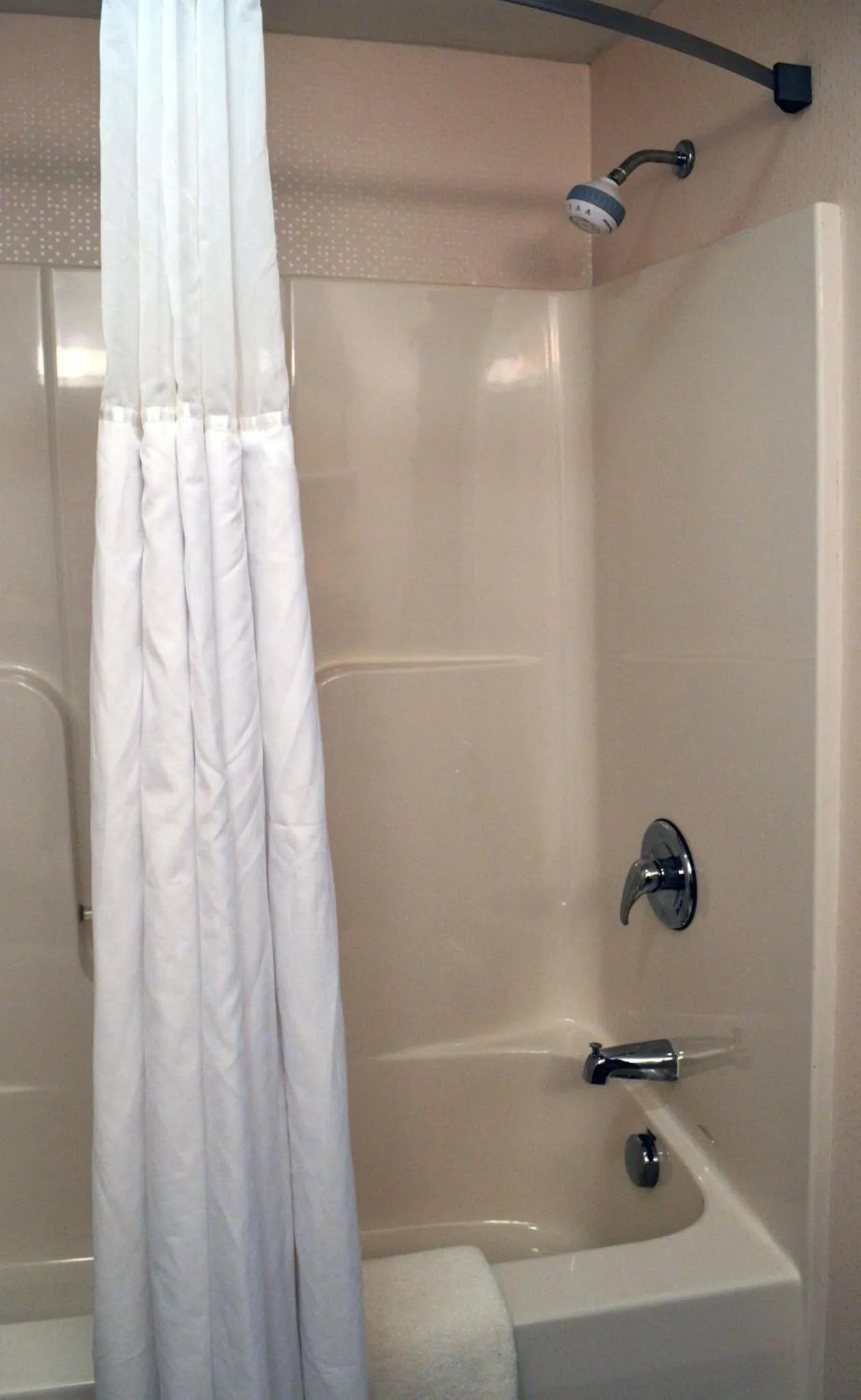 Bathroom in Holiday Inn & Suites Syracuse Airport - Liverpool by IHG