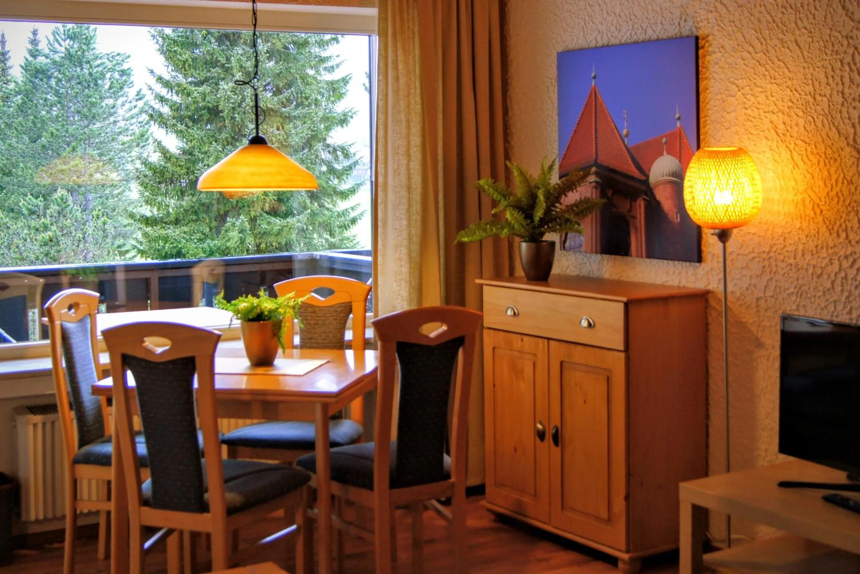 Dining area in Bavarian Holiday Hideaway