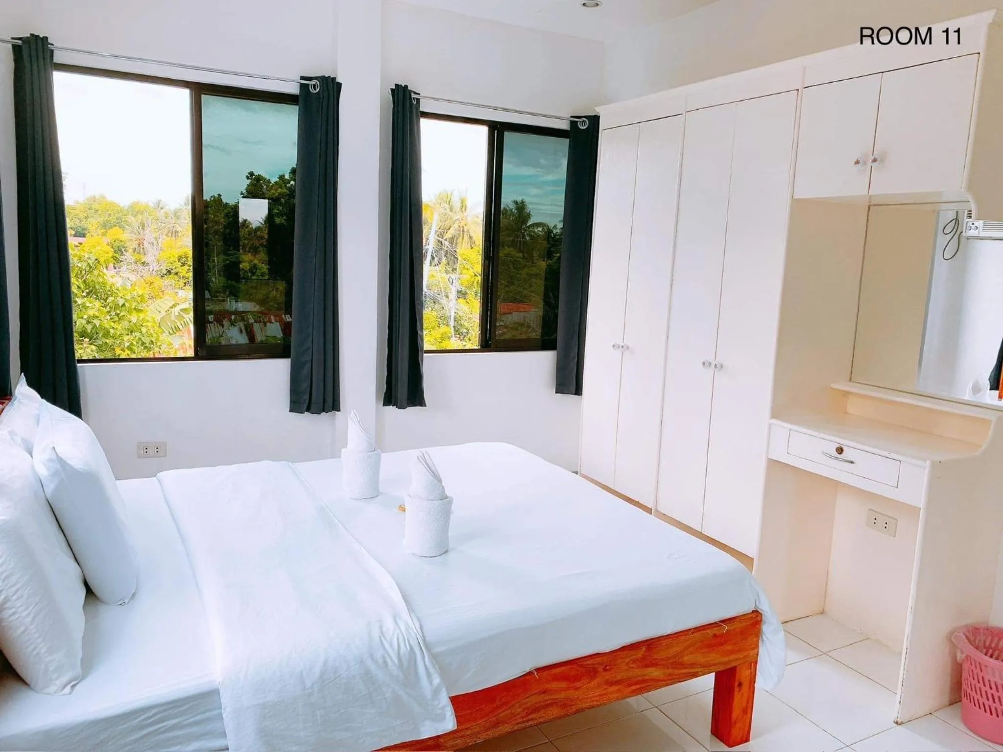 Bed in Luna Oslob Travellers Inn