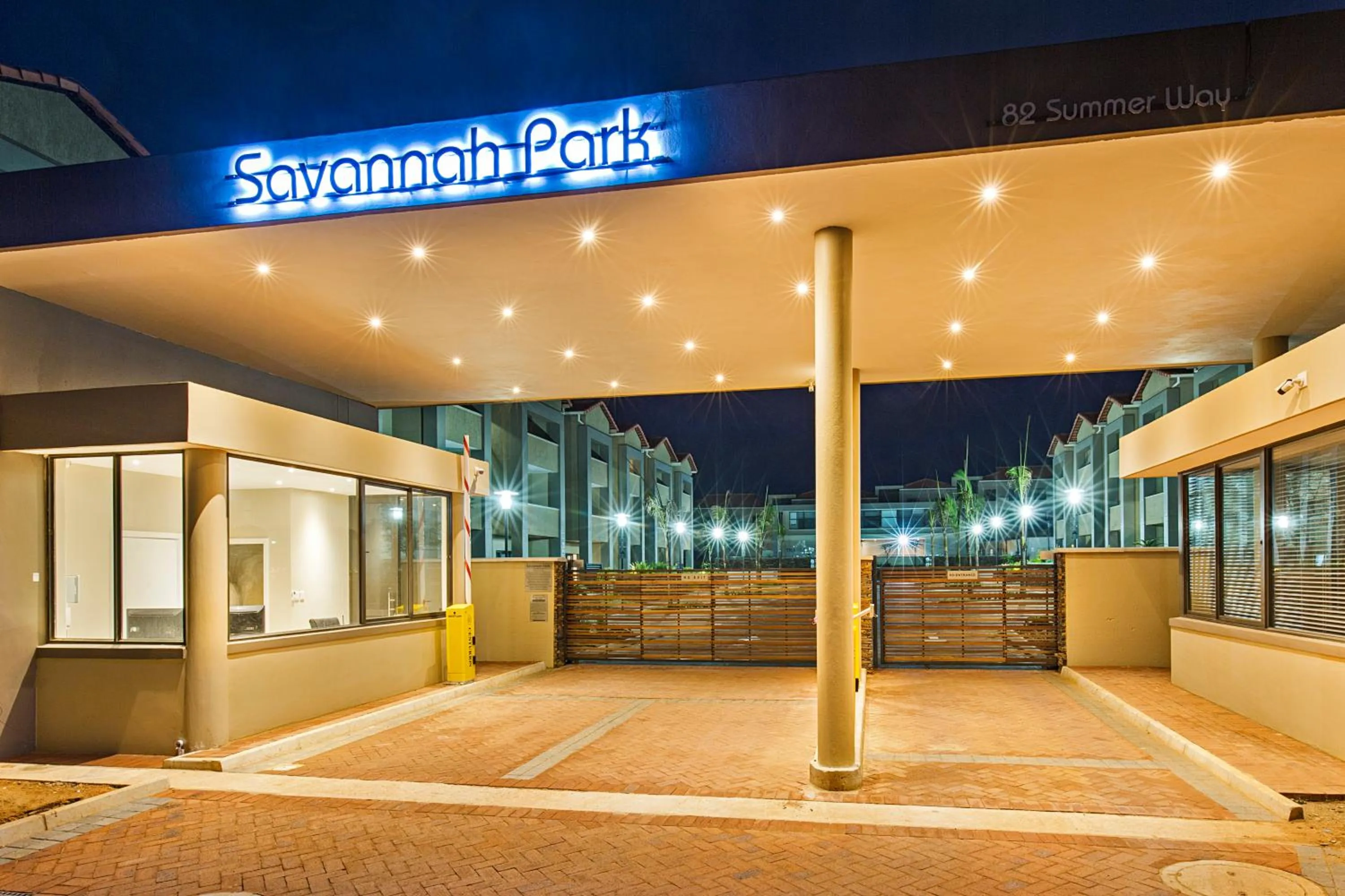 Facade/entrance in Savannah Park Luxury Apartments