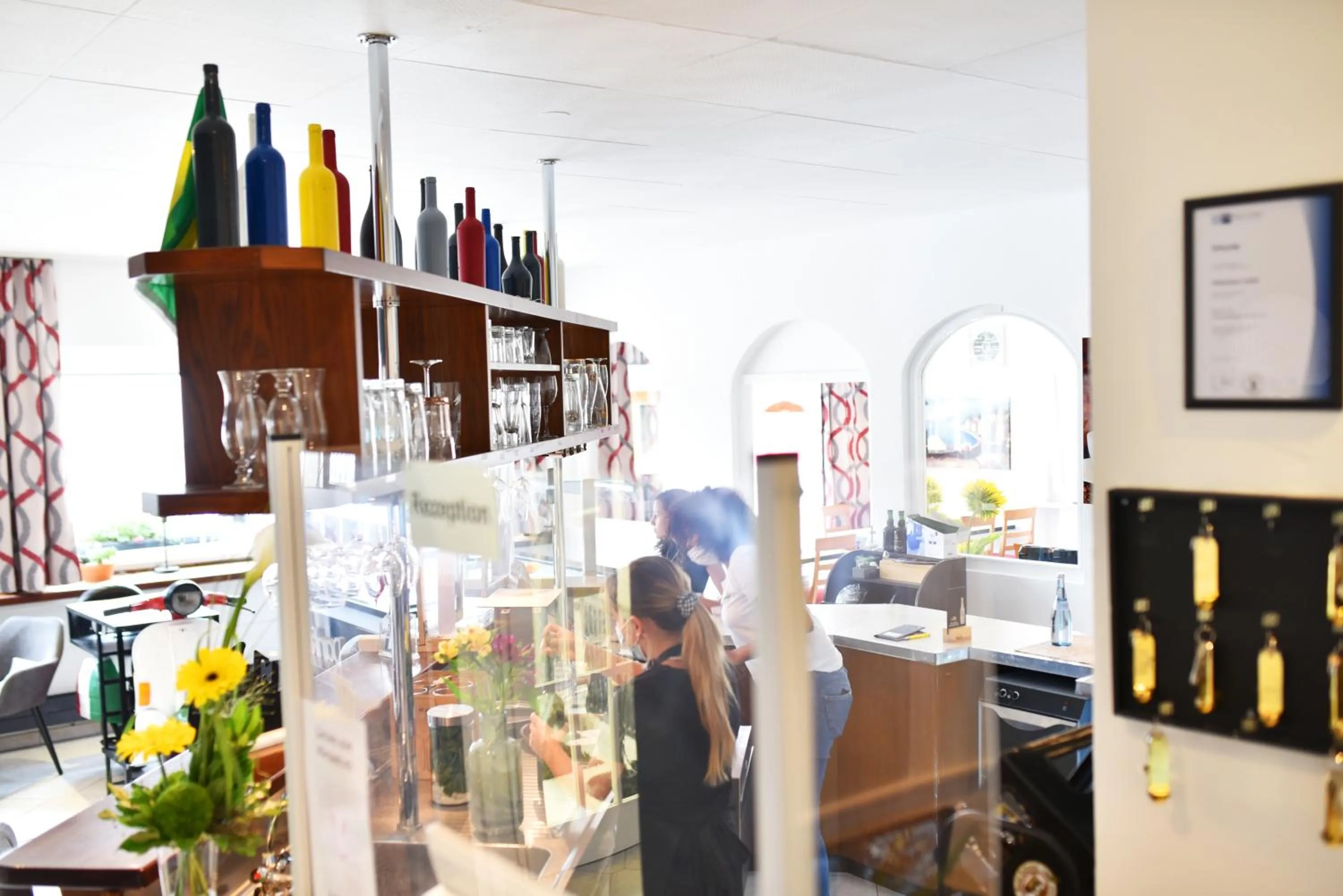 Restaurant/places to eat in La Stella