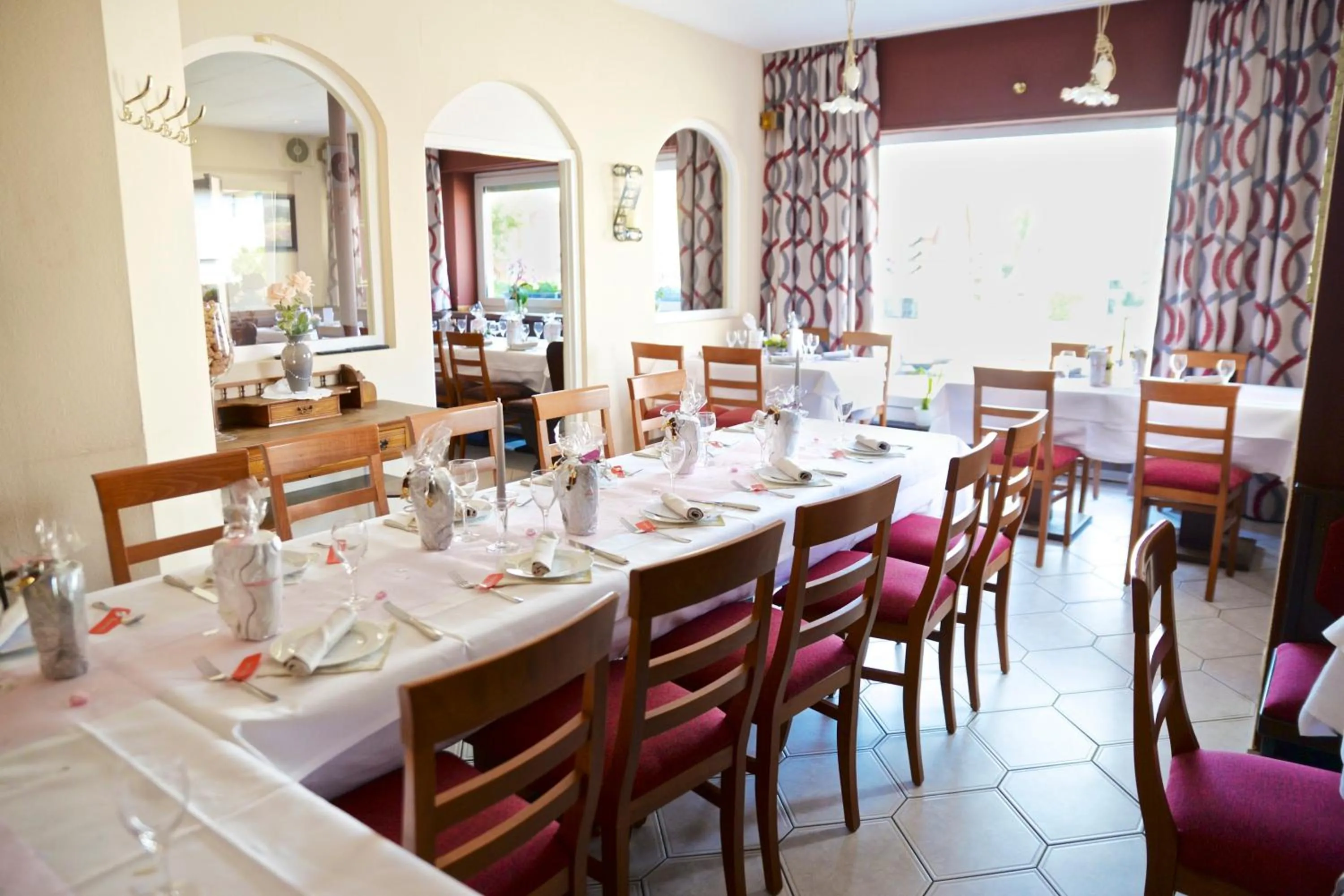 Communal lounge/ TV room in La Stella