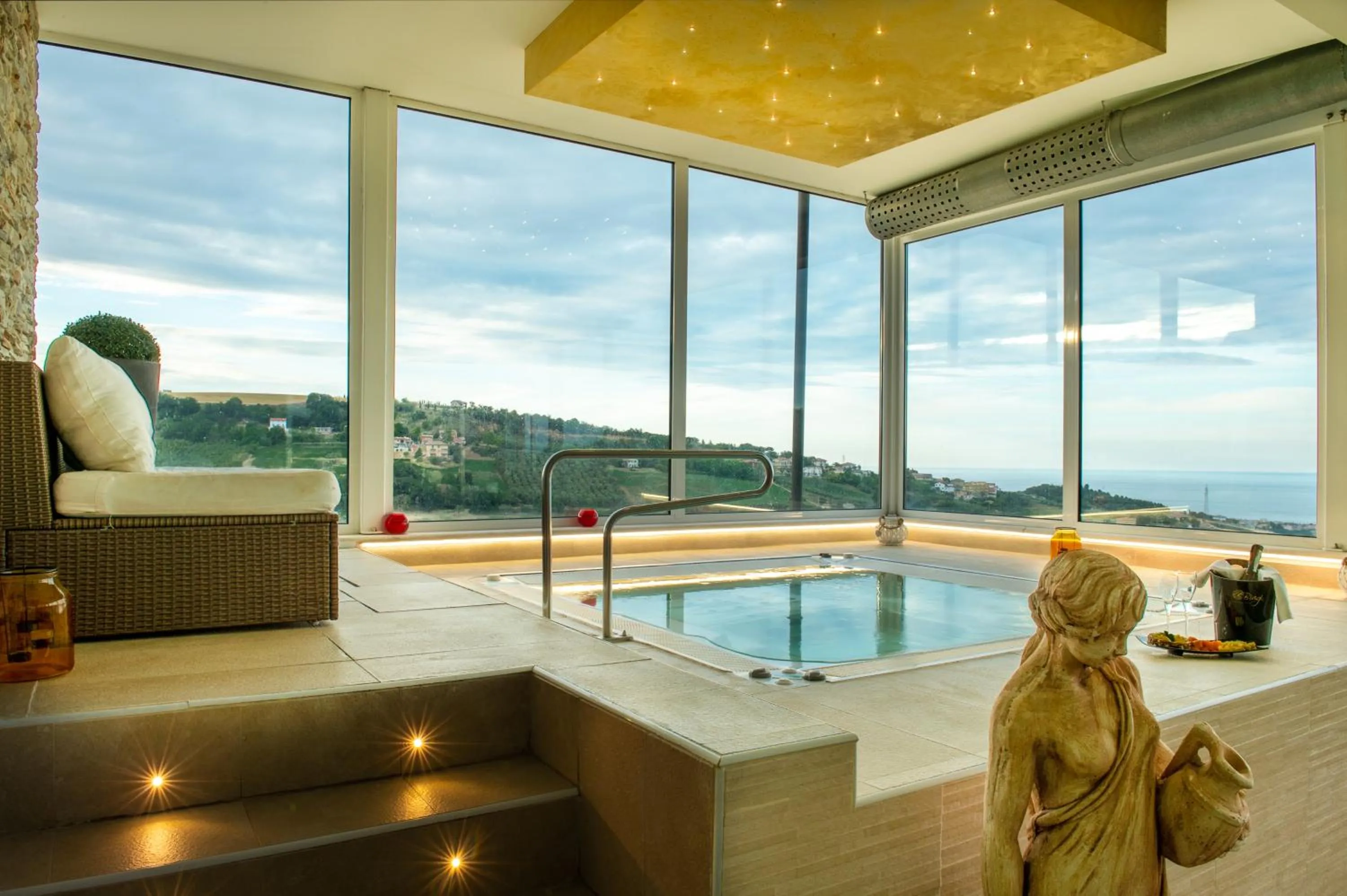 Spa and wellness centre/facilities in Villa Susanna Degli Ulivi - Resort & Spa