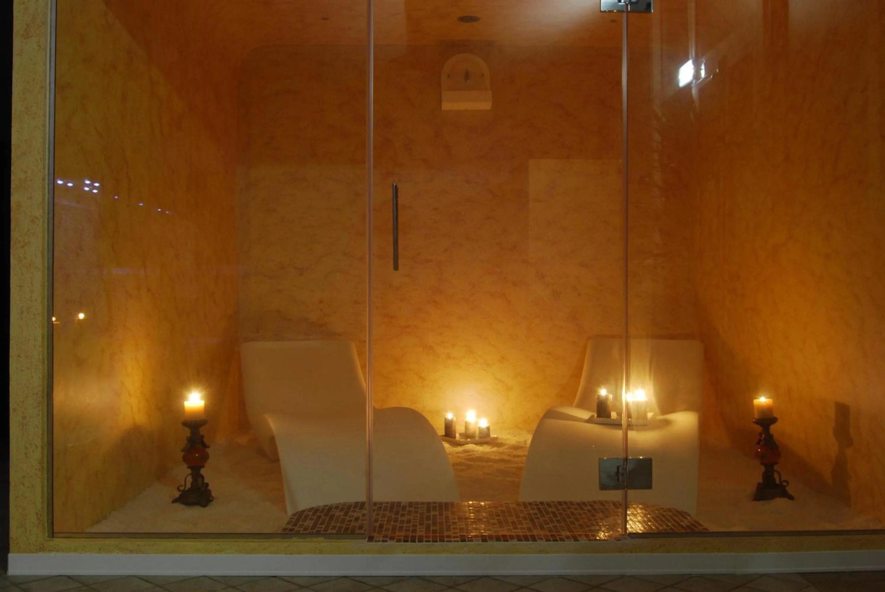 Spa and wellness centre/facilities in Villa Susanna Degli Ulivi - Resort & Spa