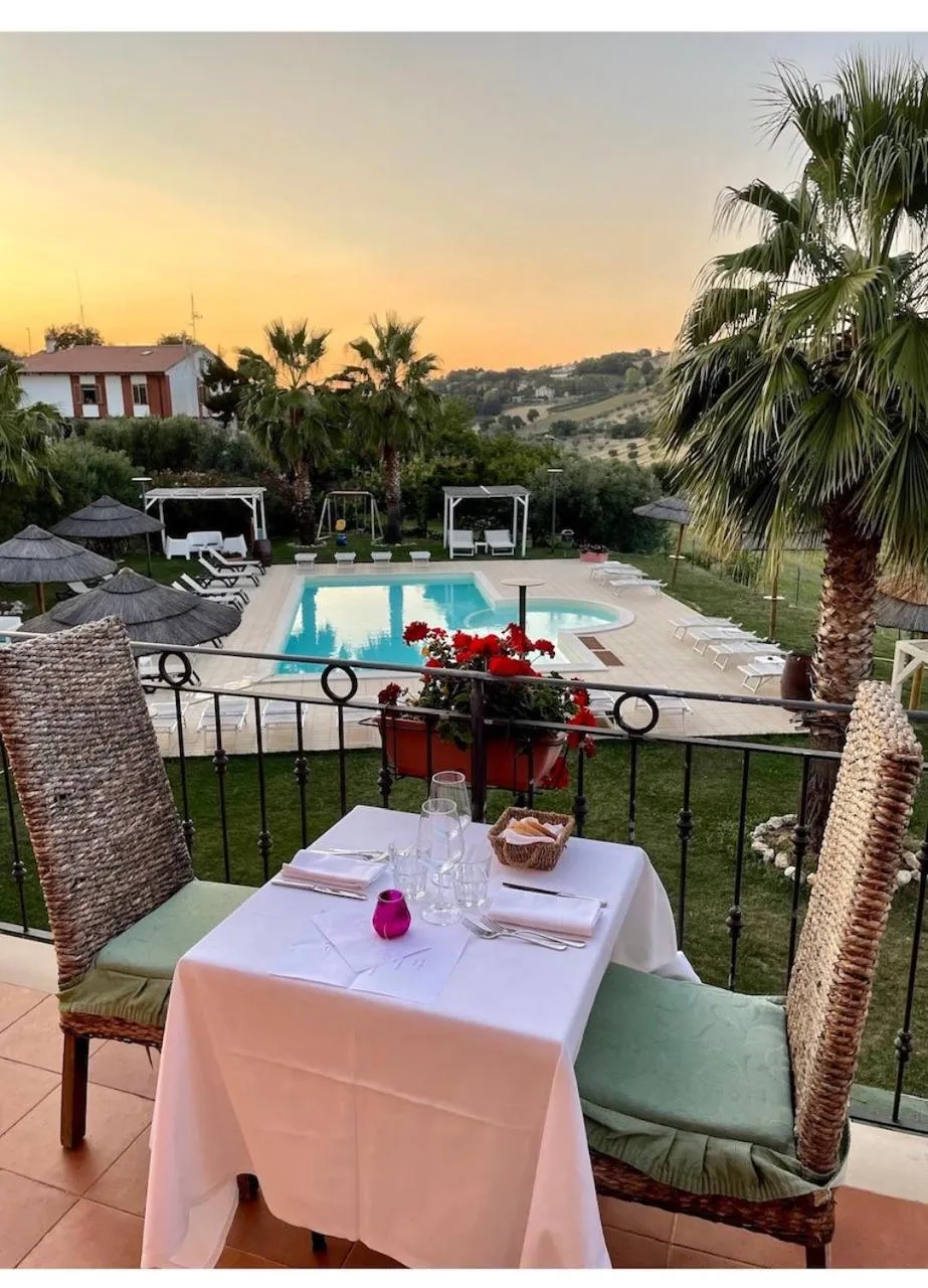 Swimming pool in Villa Susanna Degli Ulivi - Resort & Spa