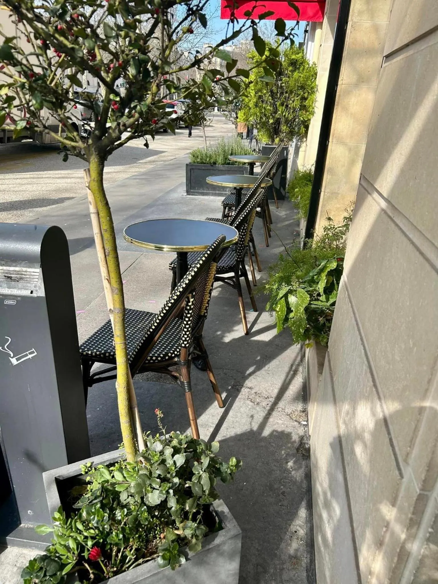 Property building in Hôtel Derby Eiffel