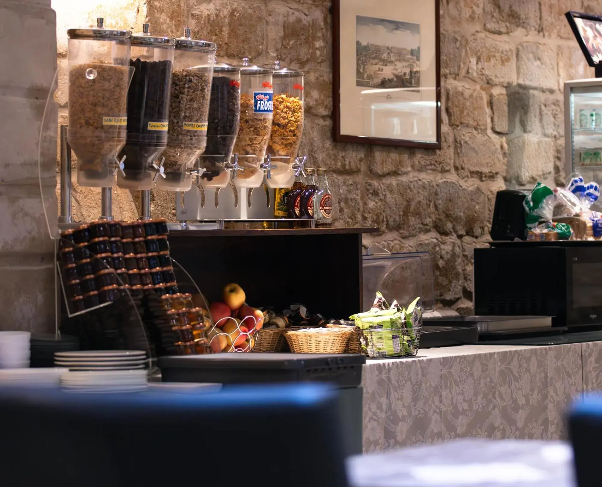 Breakfast in Hôtel Derby Eiffel Breakfast in Hôtel Derby Eiffel