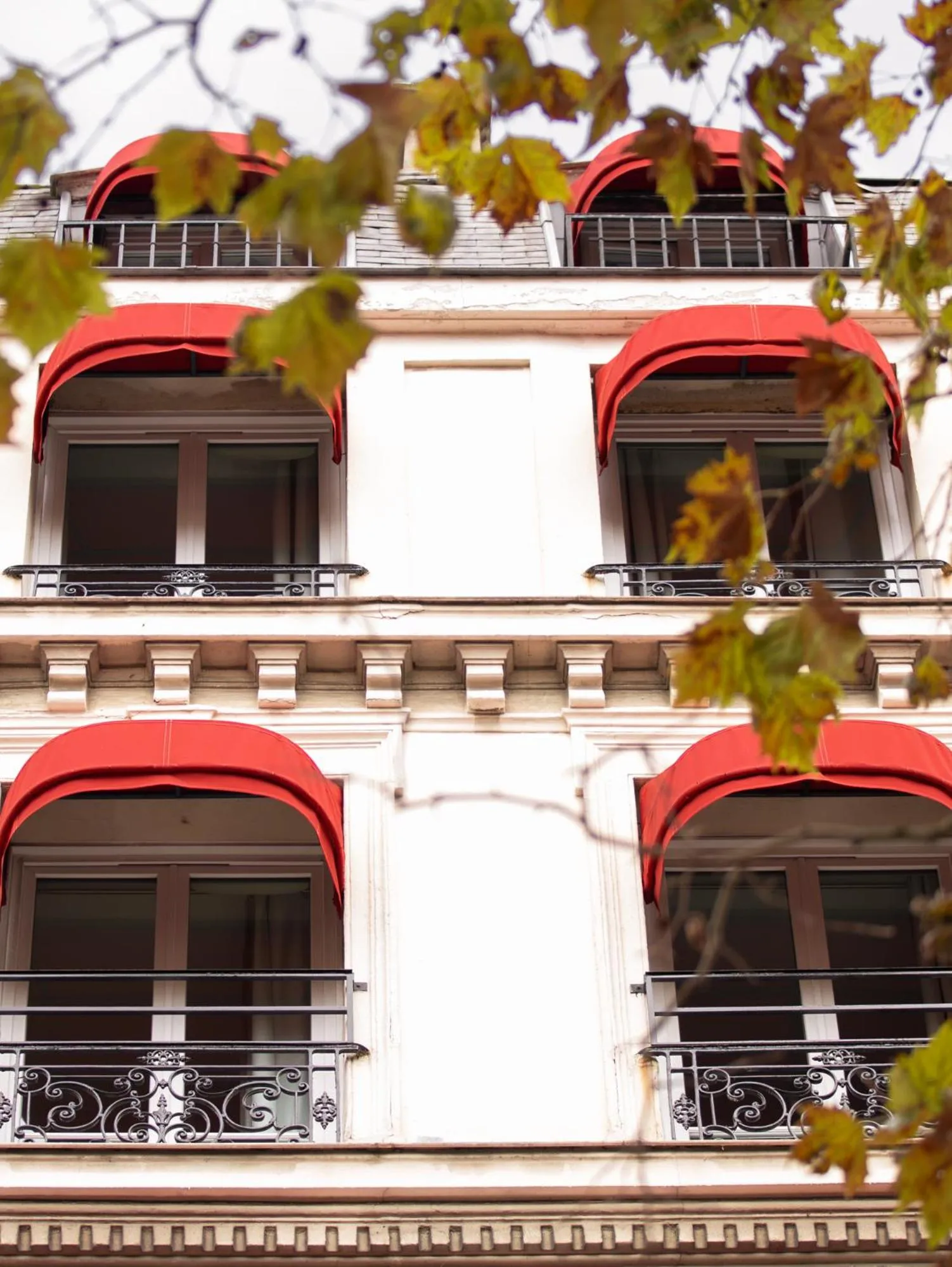 Property building in Hôtel Derby Eiffel