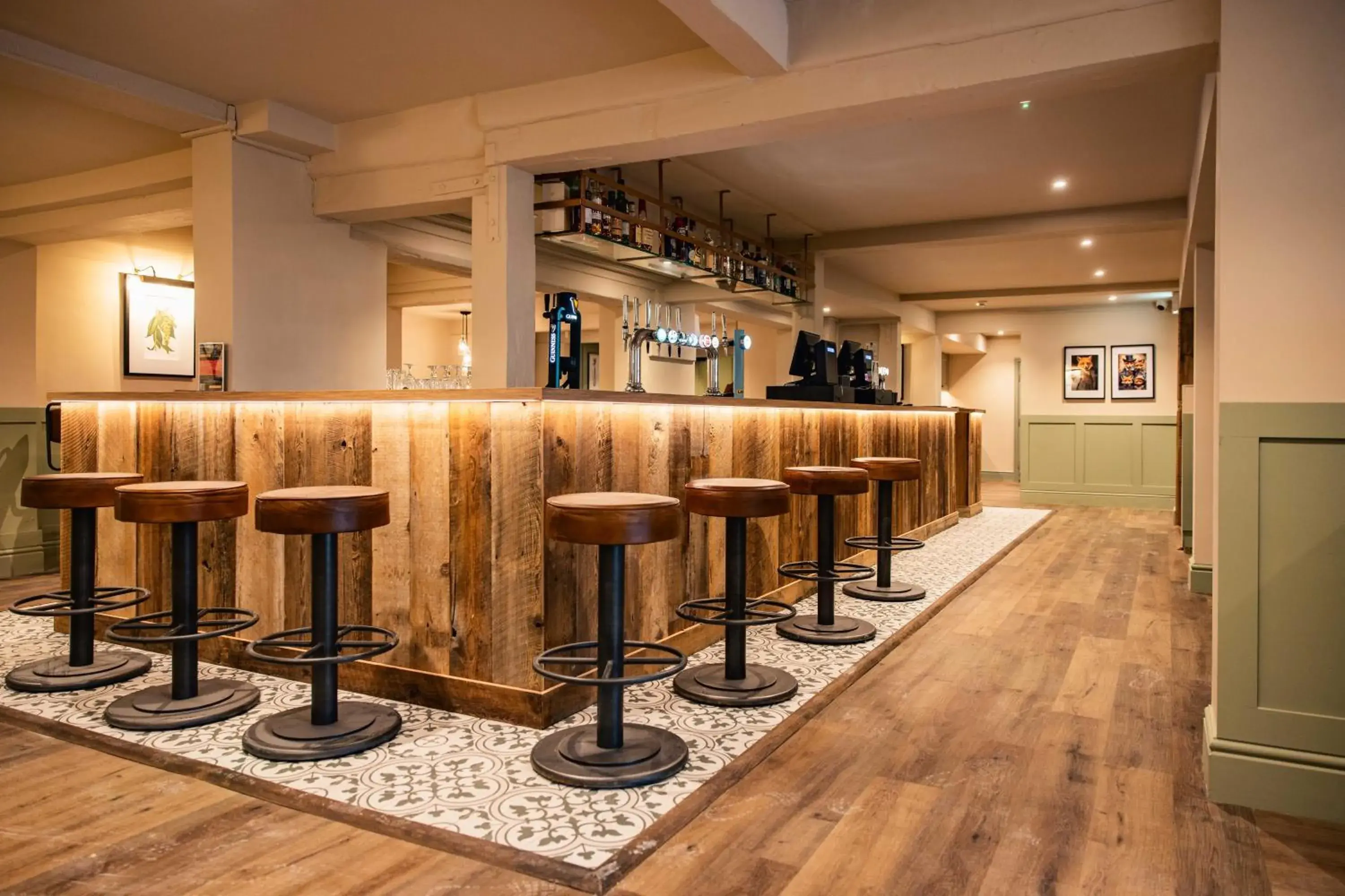 Lounge or bar in Hotel Wrexham Lounge or bar in Hotel Wrexham