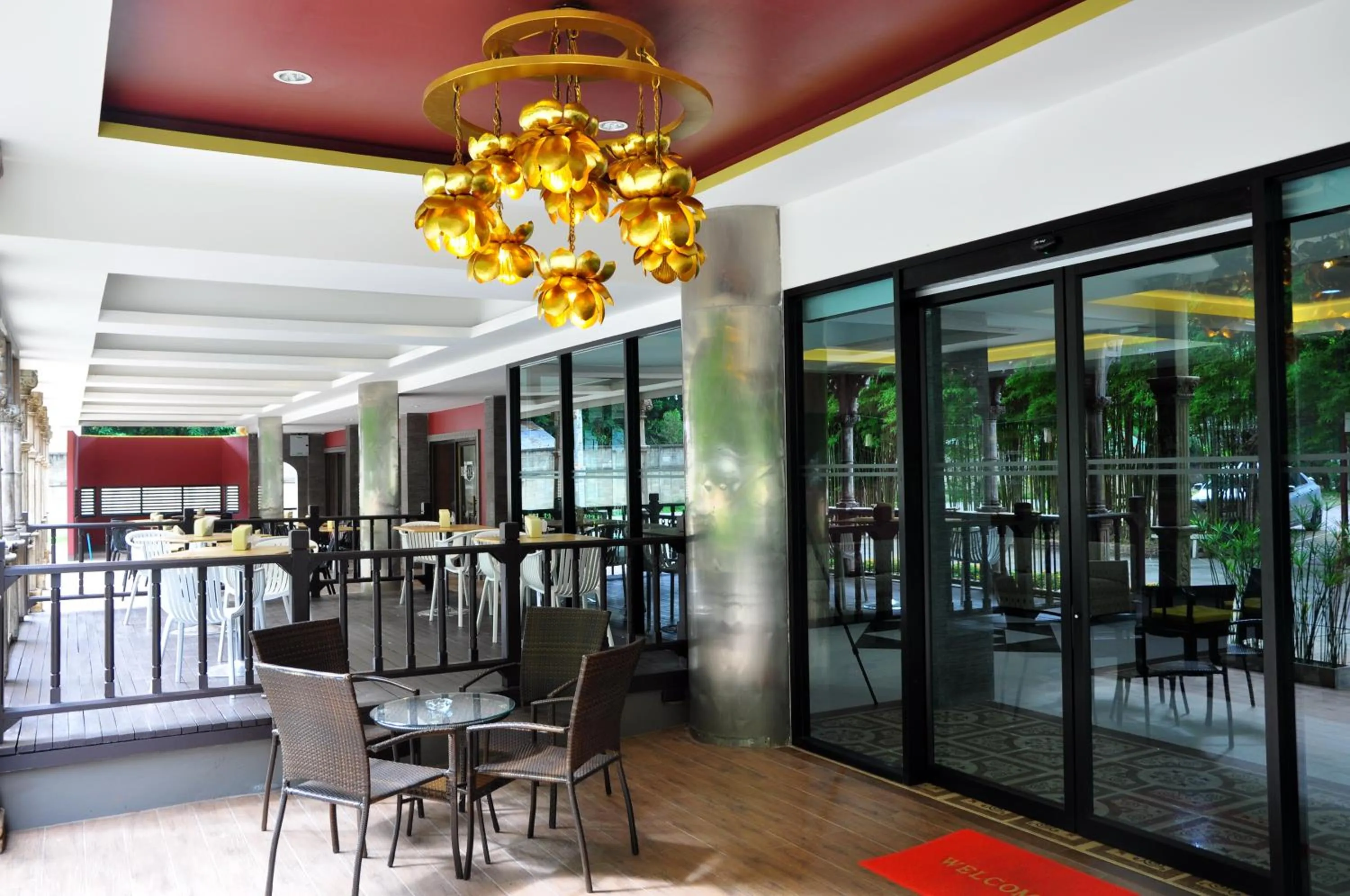 Restaurant/places to eat in Chiangmai S.P. Hotel