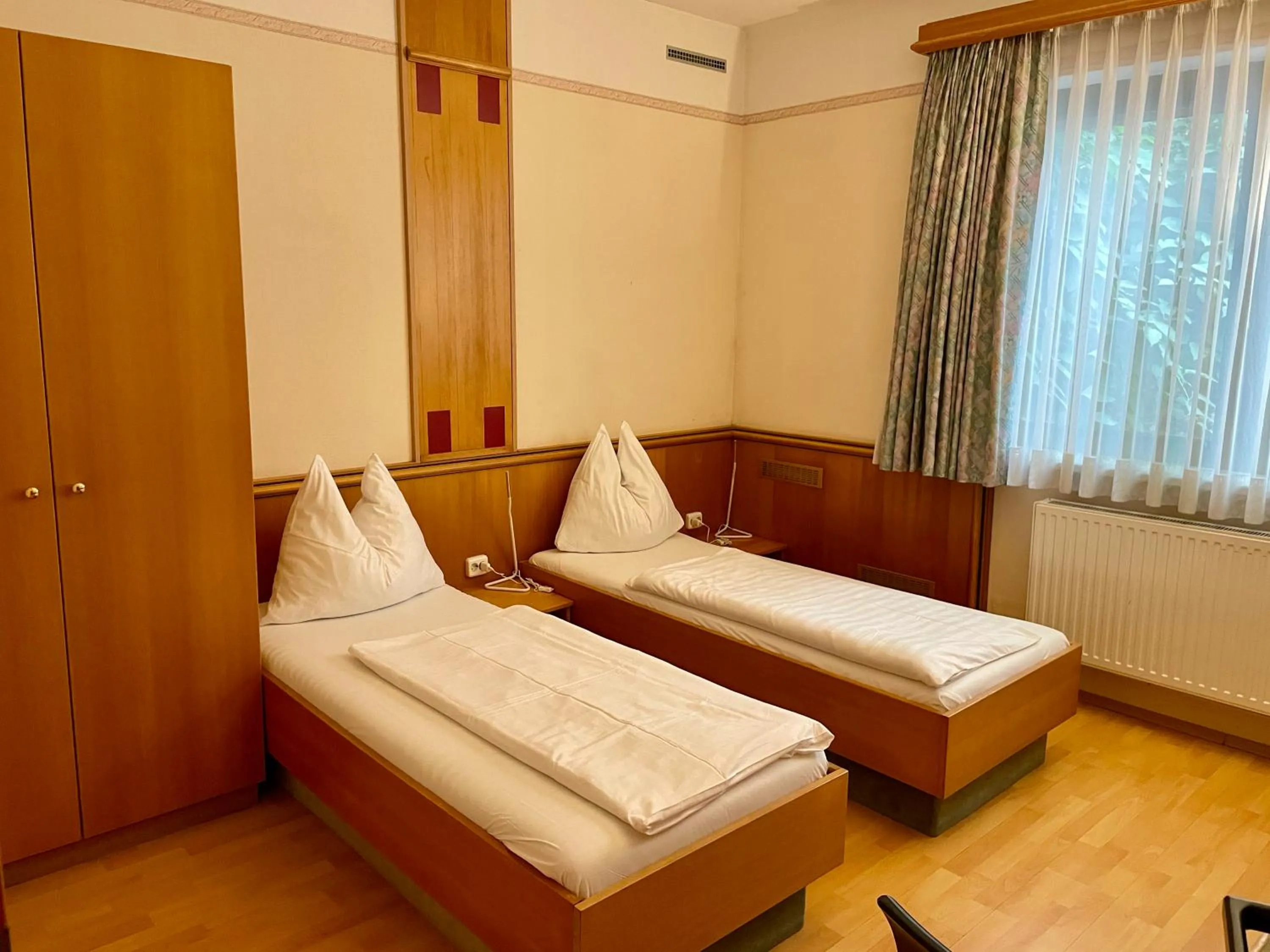 Photo of the whole room, Bed in Wohnen beim Bäcker Weinberger