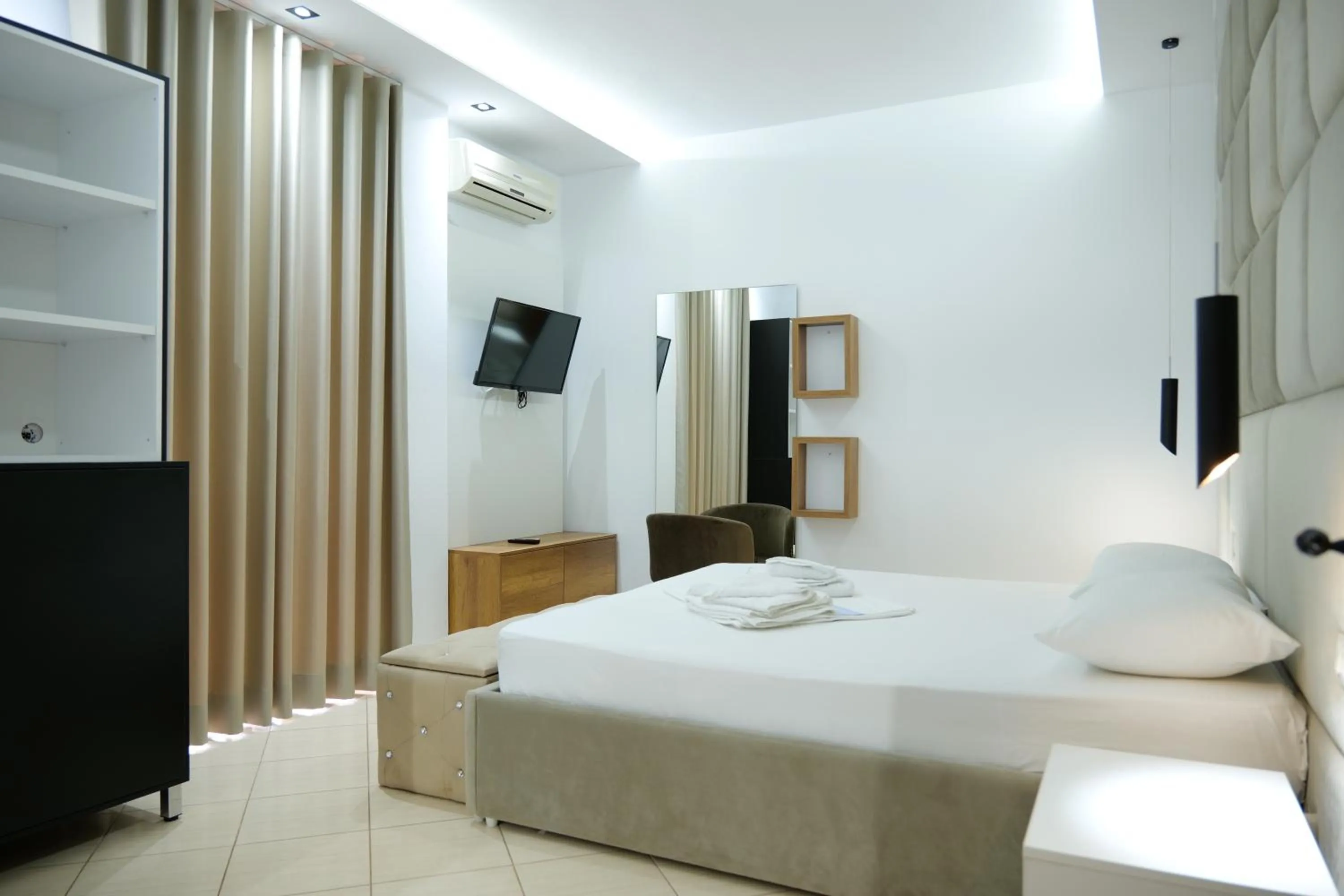 Photo of the whole room, Bed in Ksamil Central Park Hotel