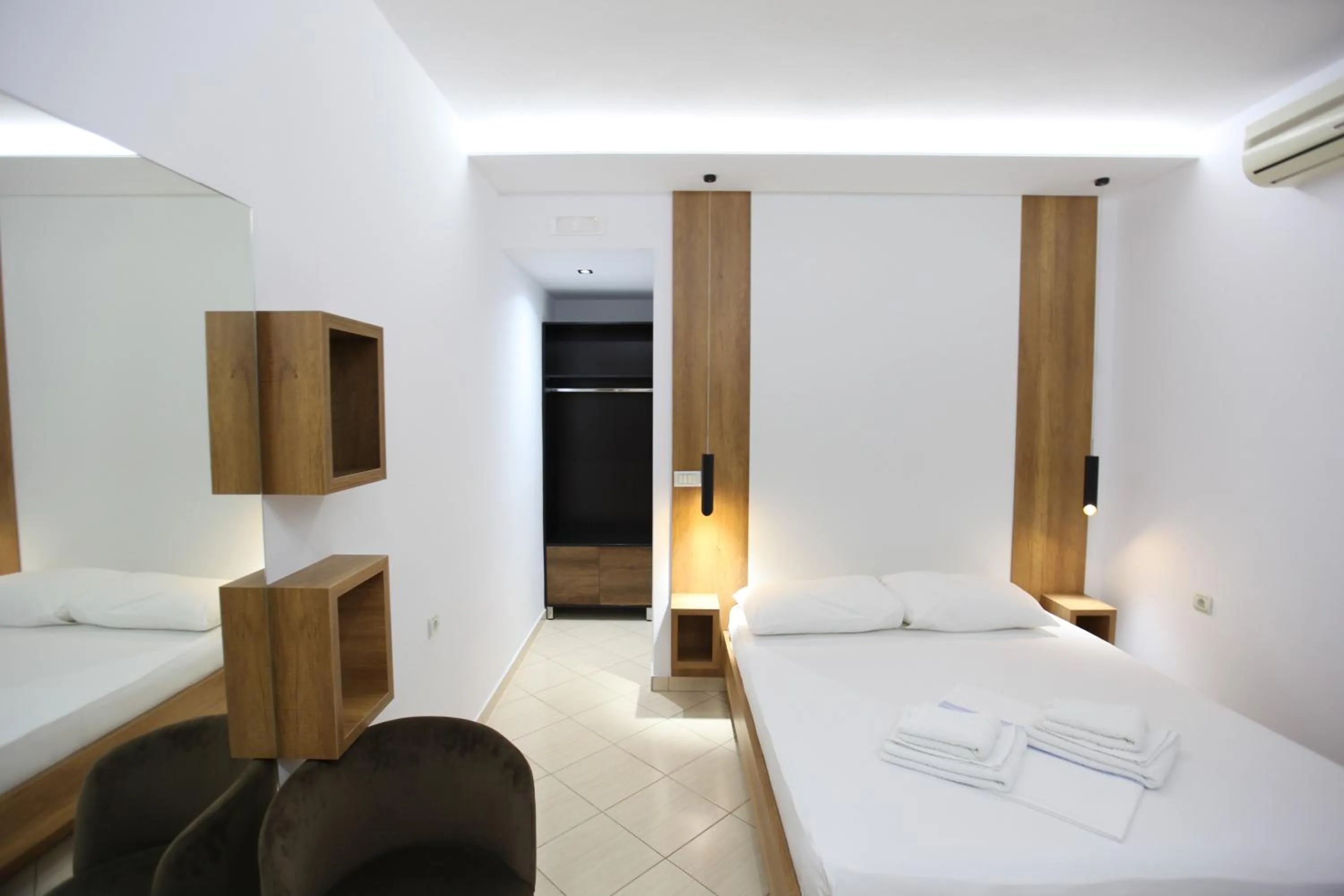 Photo of the whole room, Bed in Ksamil Central Park Hotel