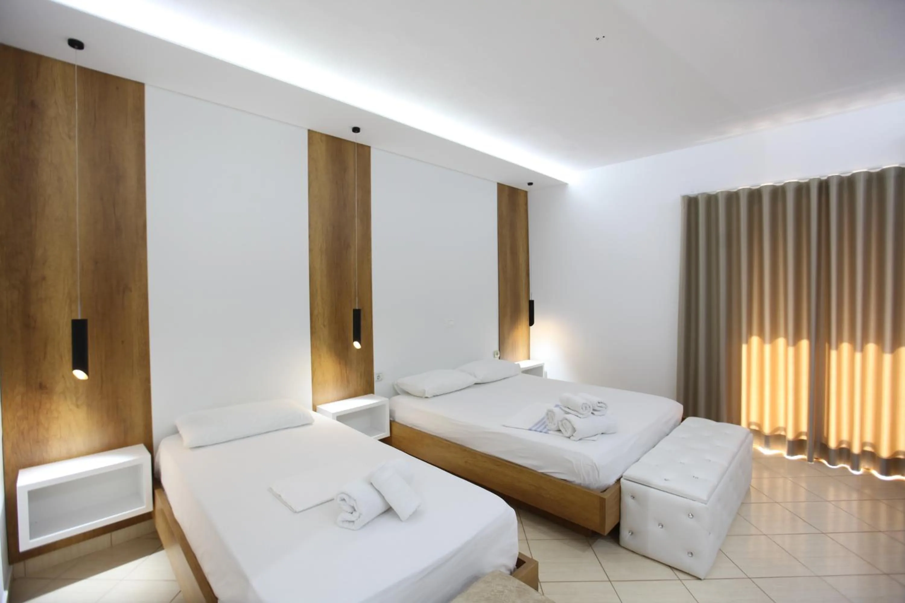 Bed in Ksamil Central Park Hotel