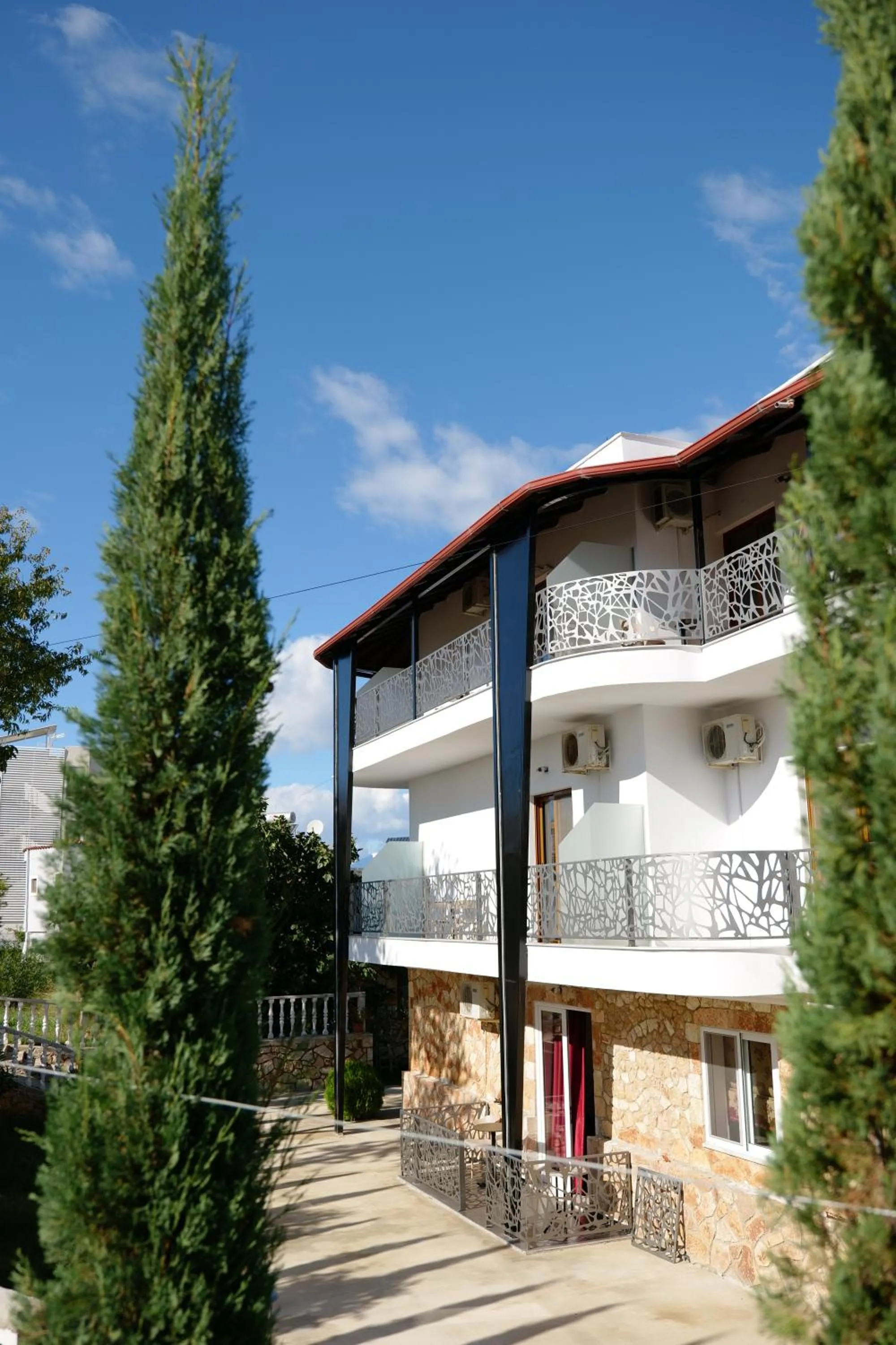 Facade/entrance in Ksamil Central Park Hotel