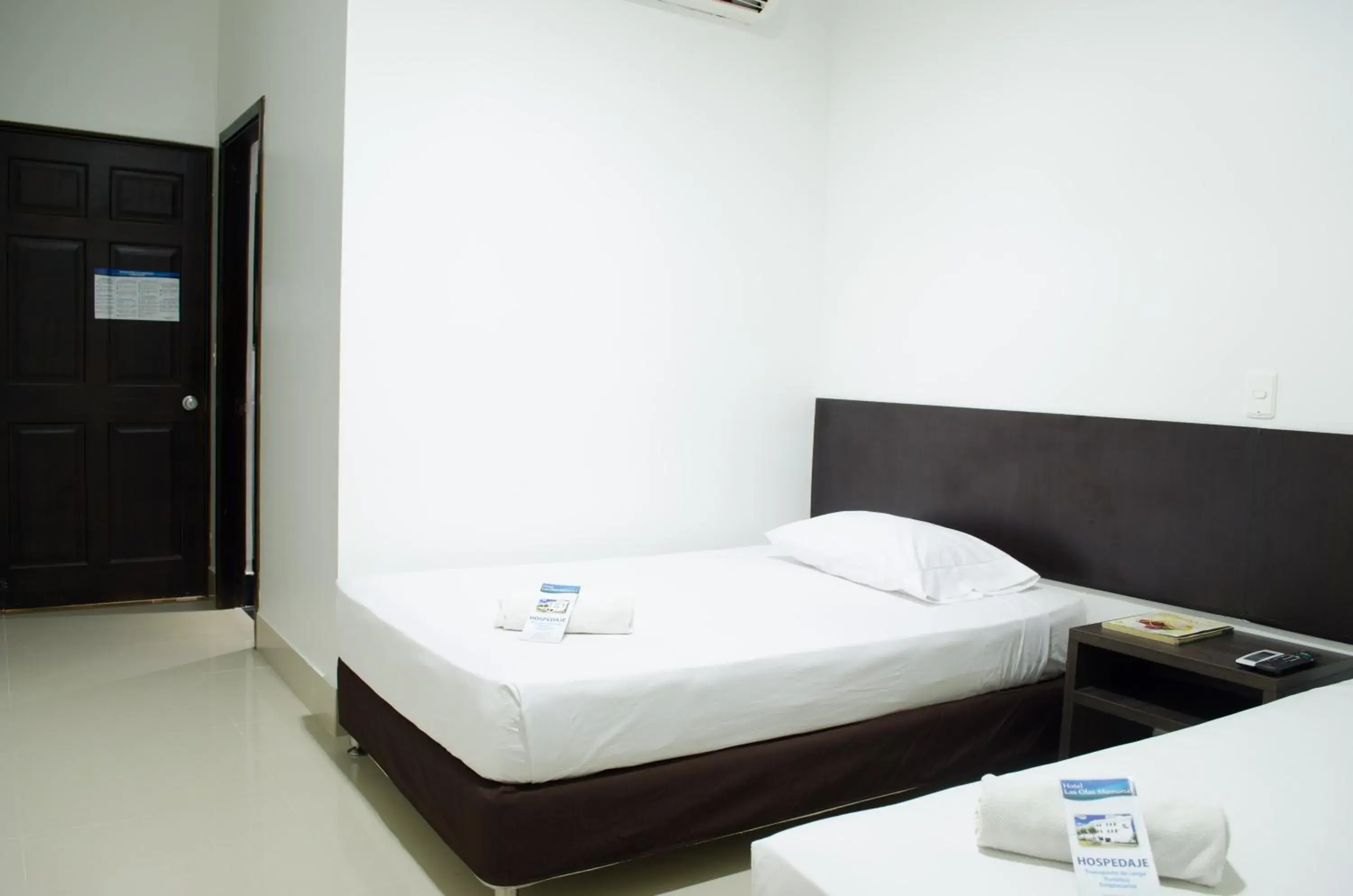 Bedroom, Bed in Hotel Las Olas Mamonal Bedroom, Bed in Hotel Las Olas Mamonal