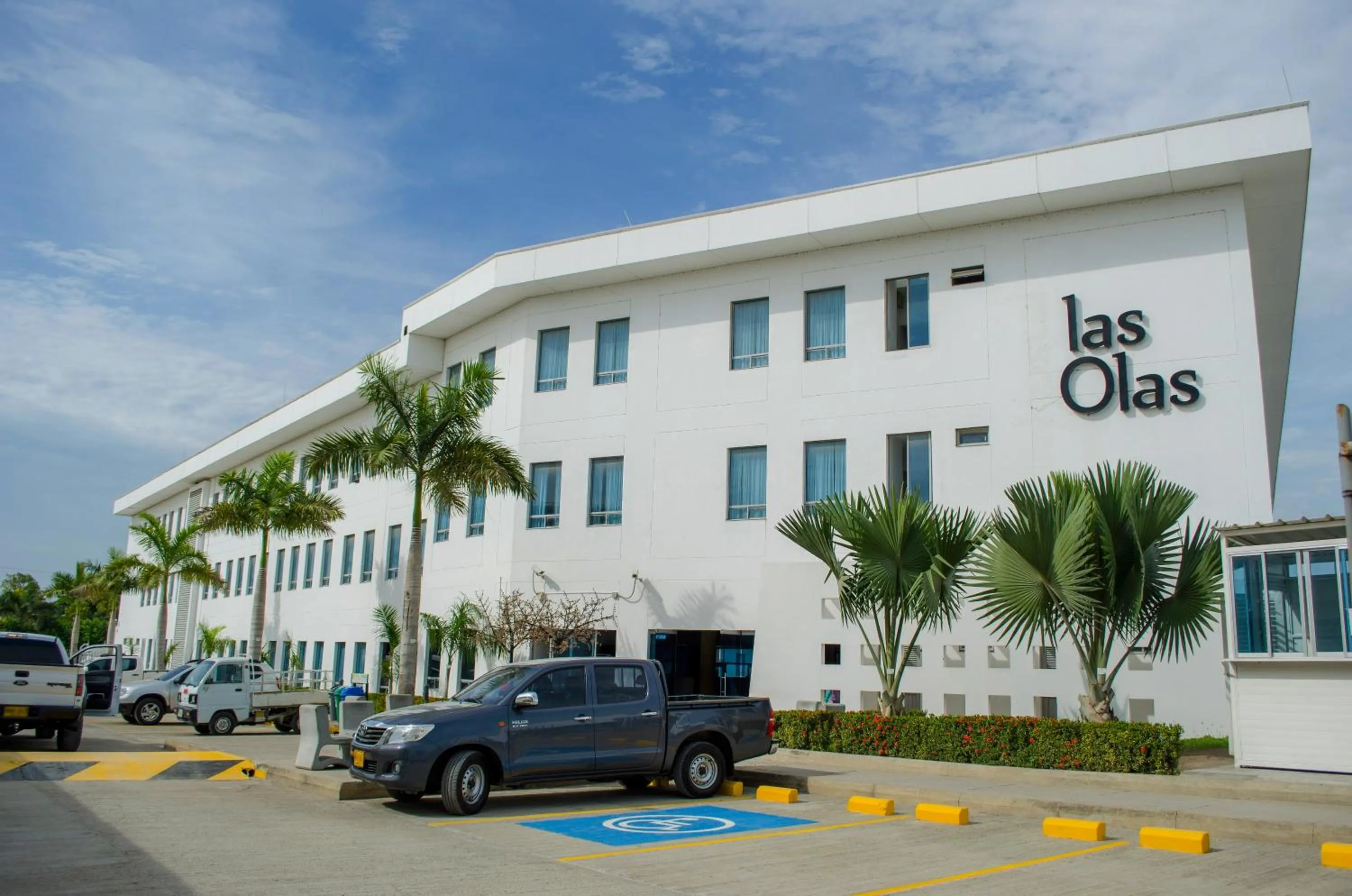 Property building in Hotel Las Olas Mamonal