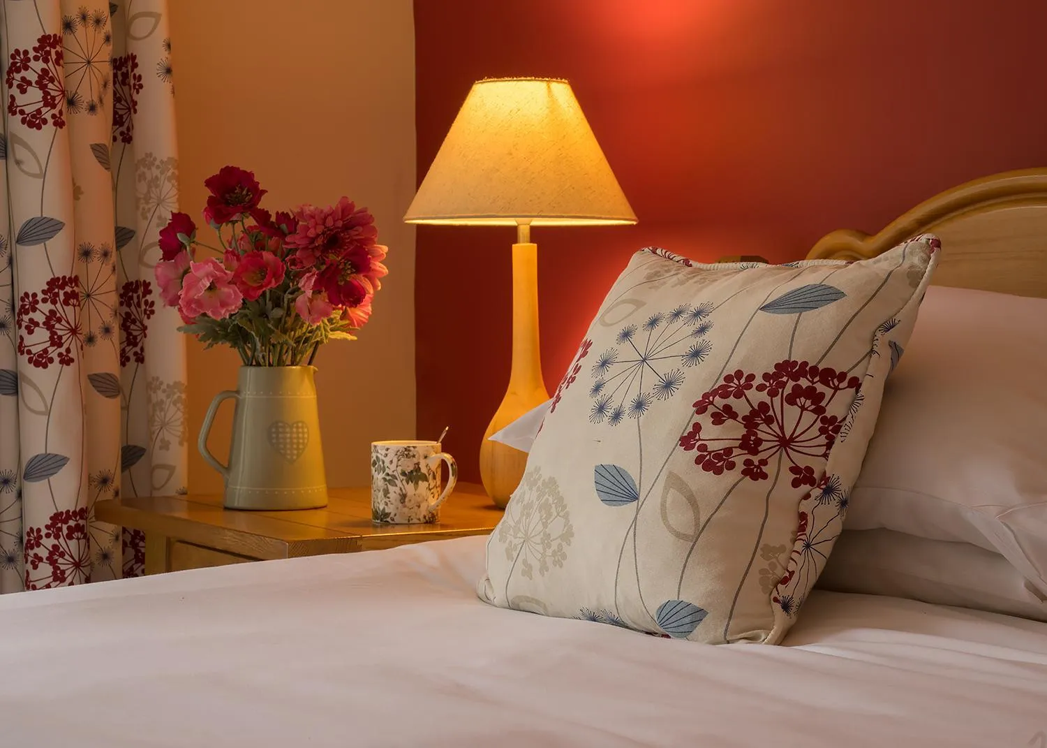 Bedroom, Bed in The Horseshoe Country Inn