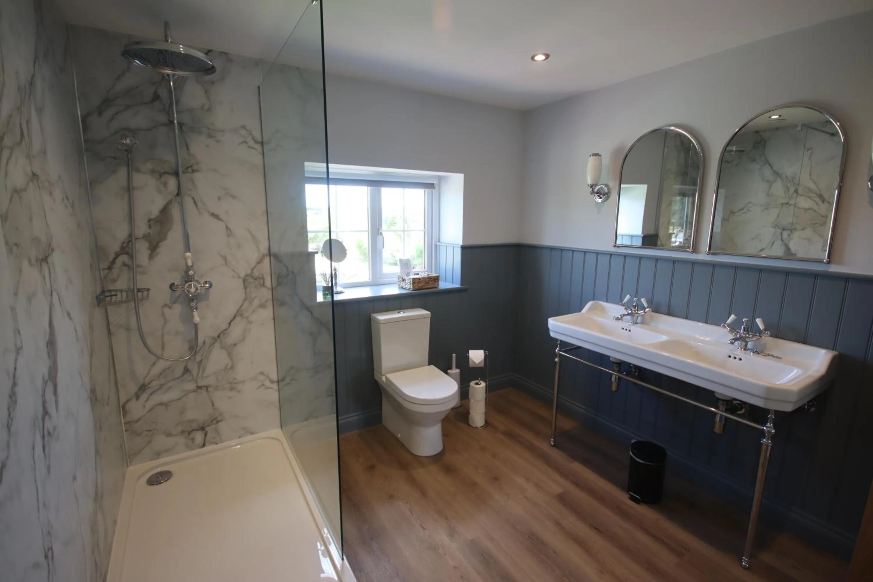 The Horseshoe Country Inn