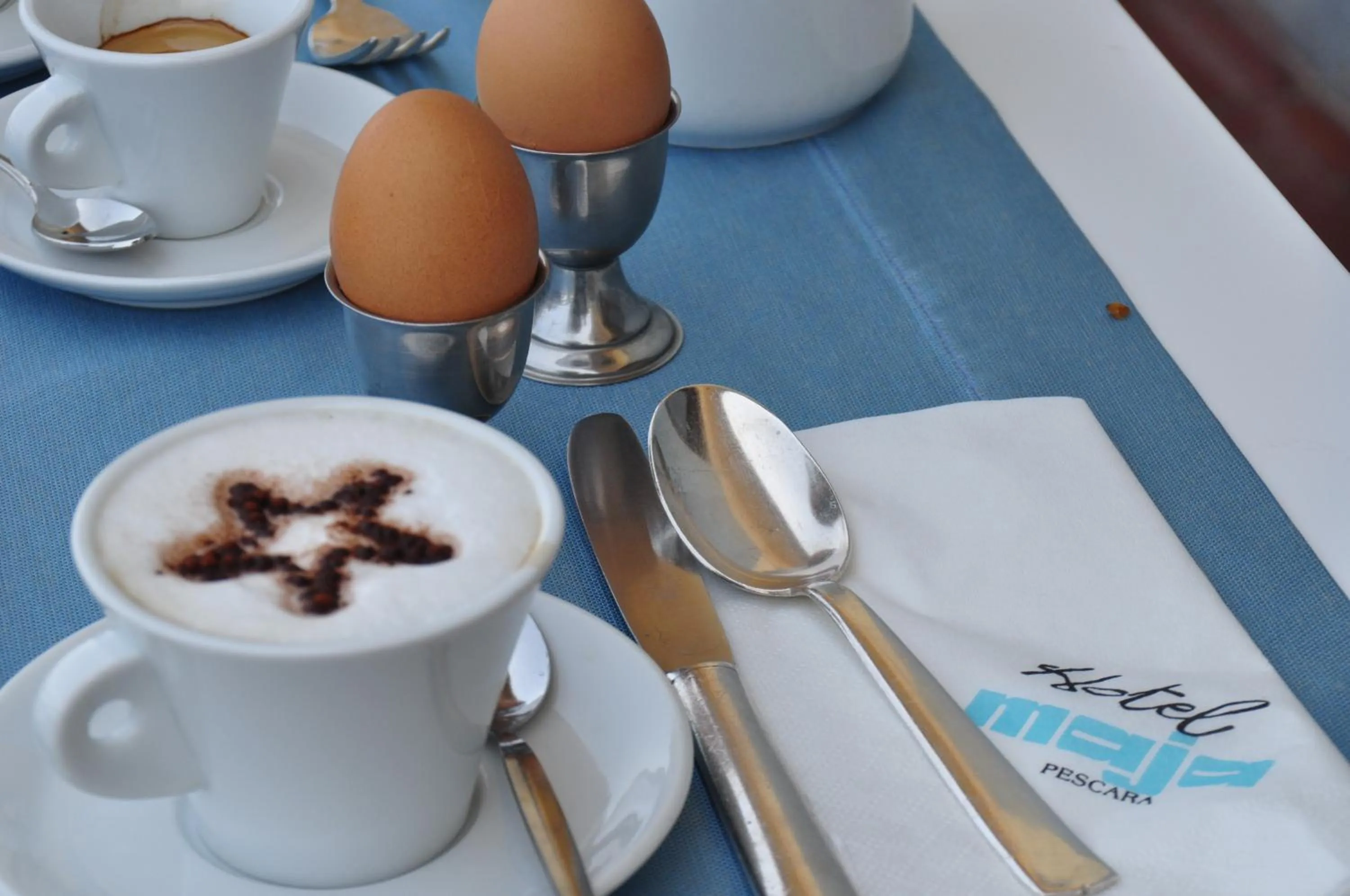 Food and drinks in Hotel Maja