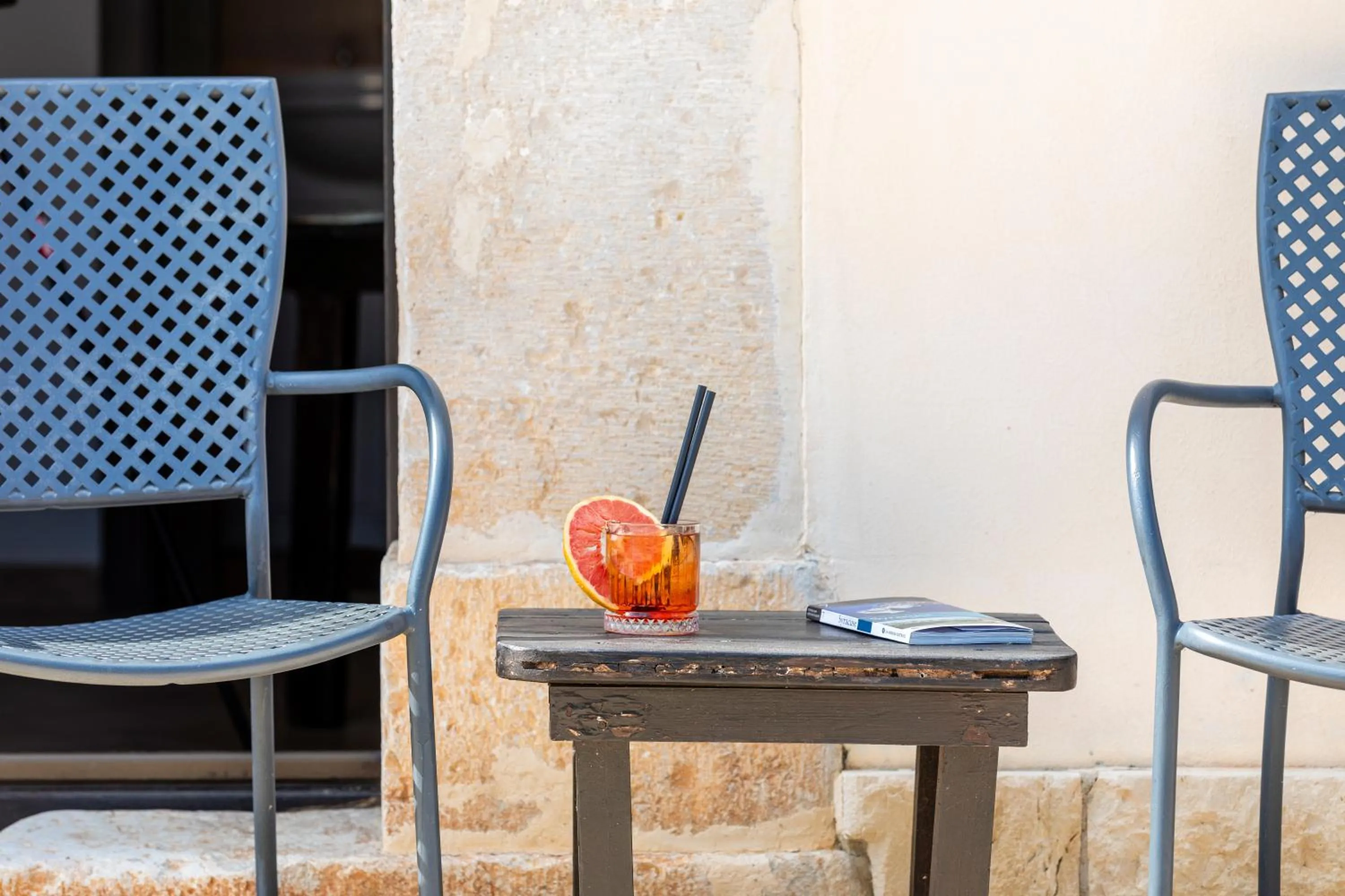 Drinks in Relais Torre Marabino