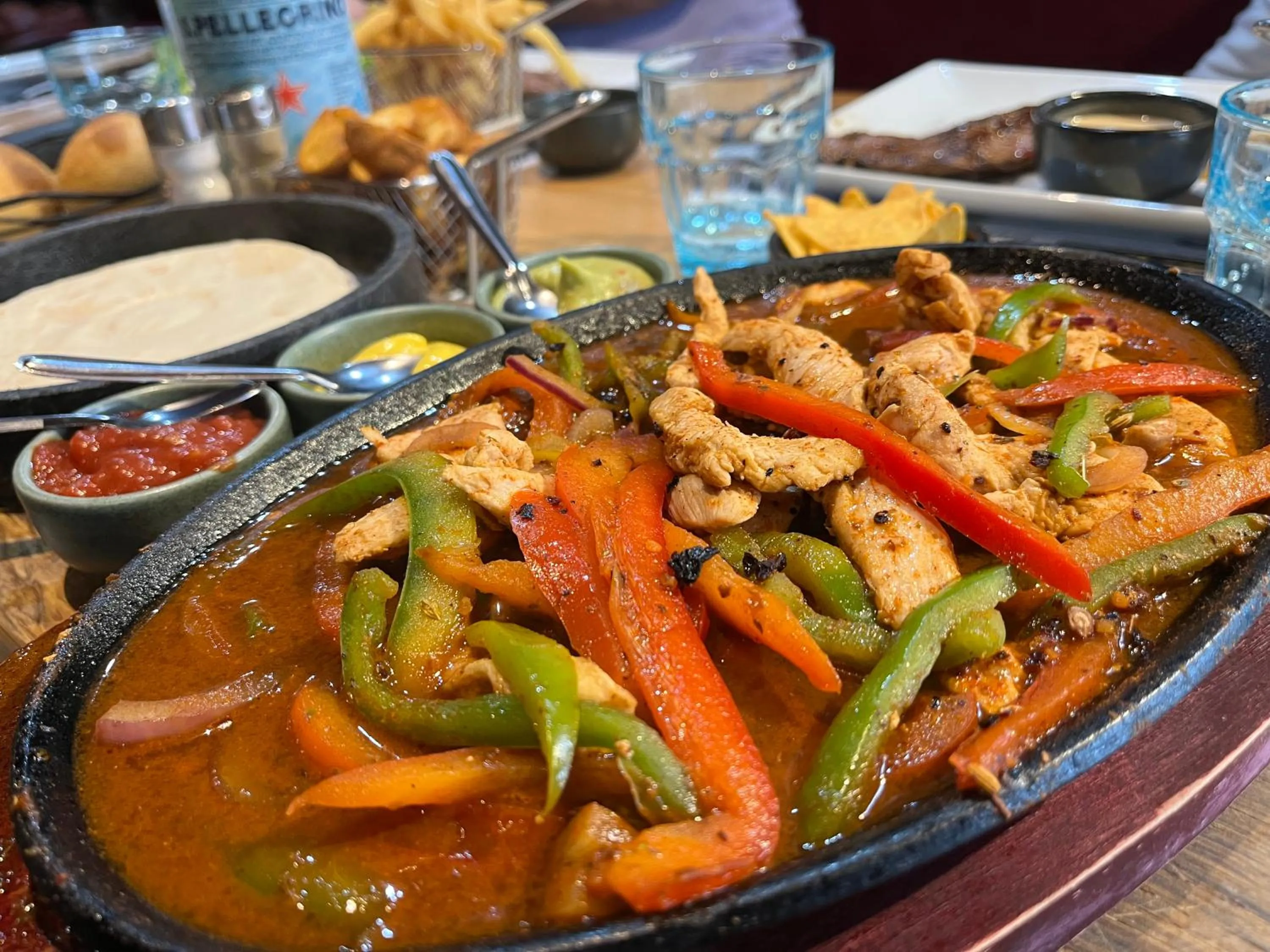 Food and drinks in Hôtel & Appartements Le Florence