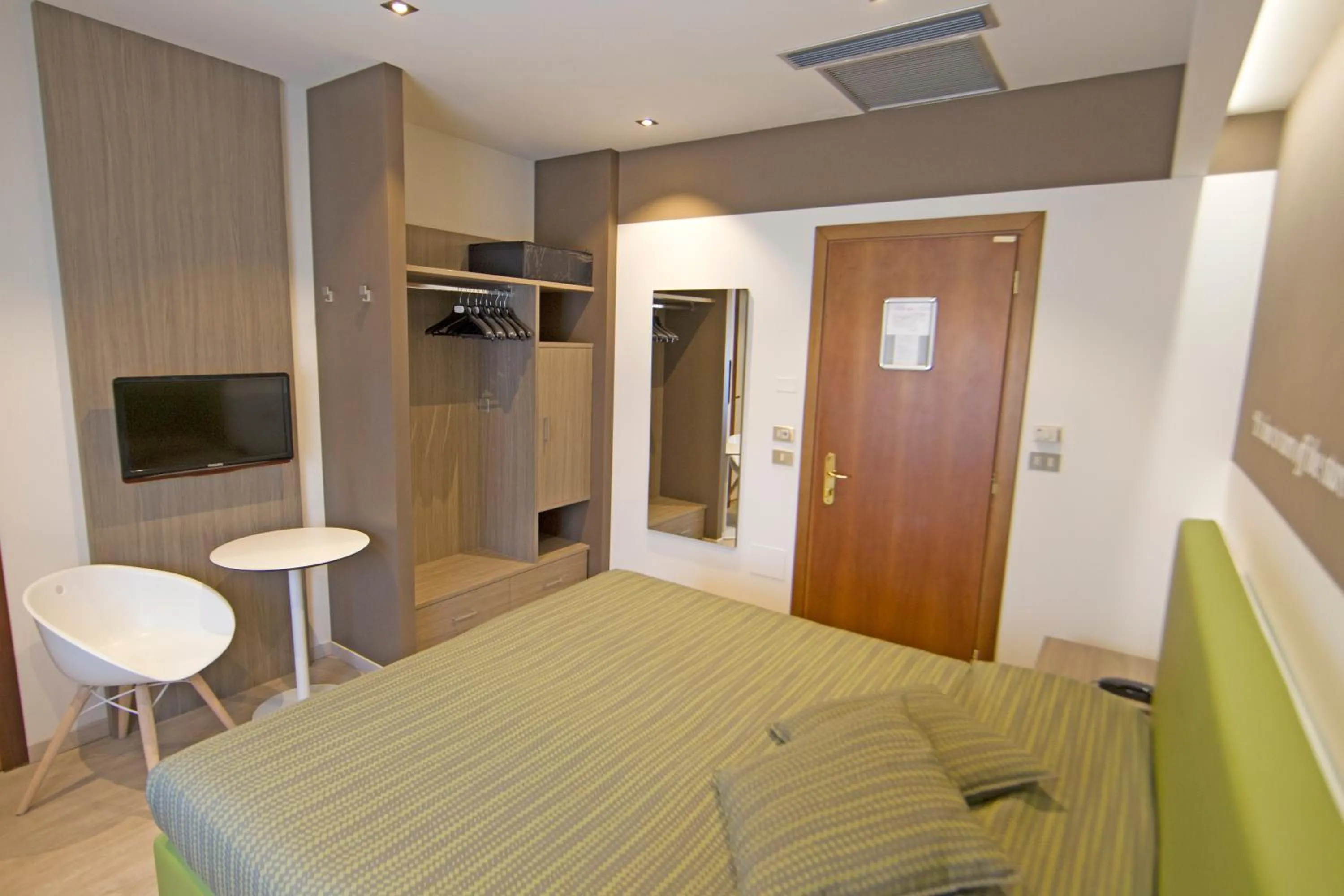 Bedroom in Hotel Ideal