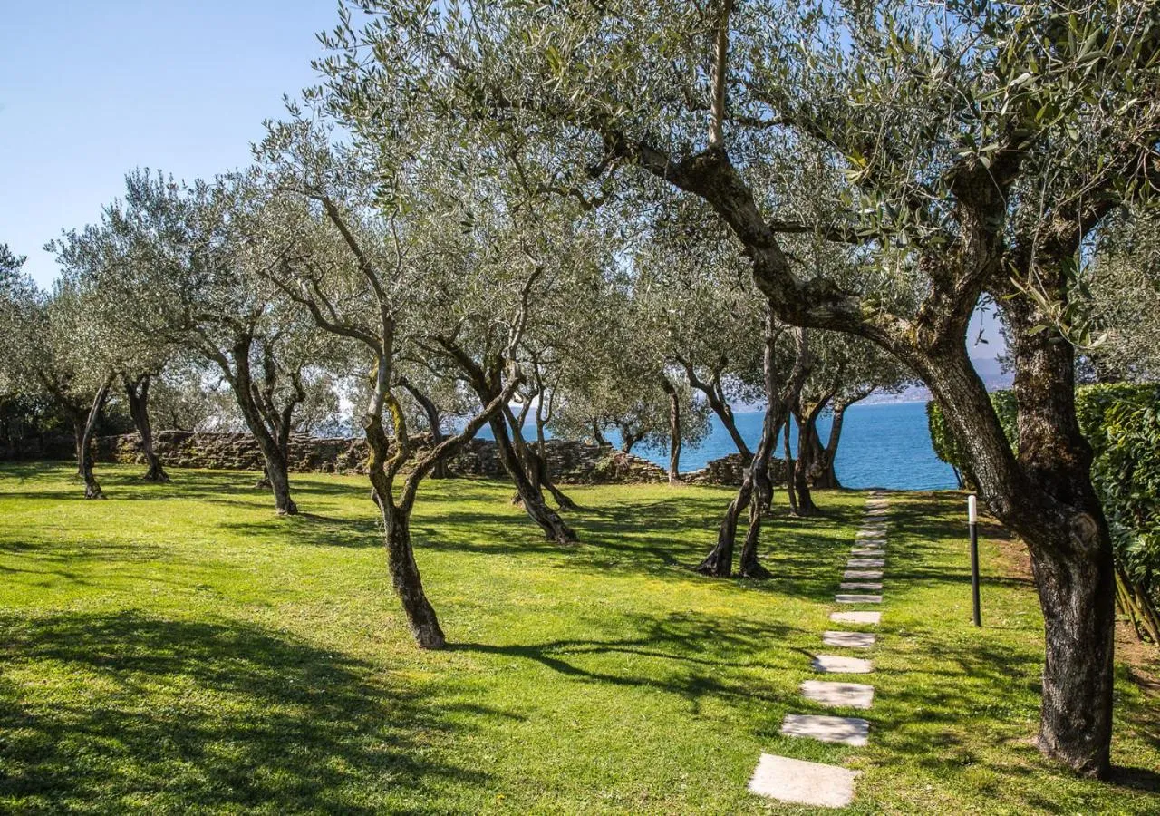 Inner courtyard view in Hotel Ideal