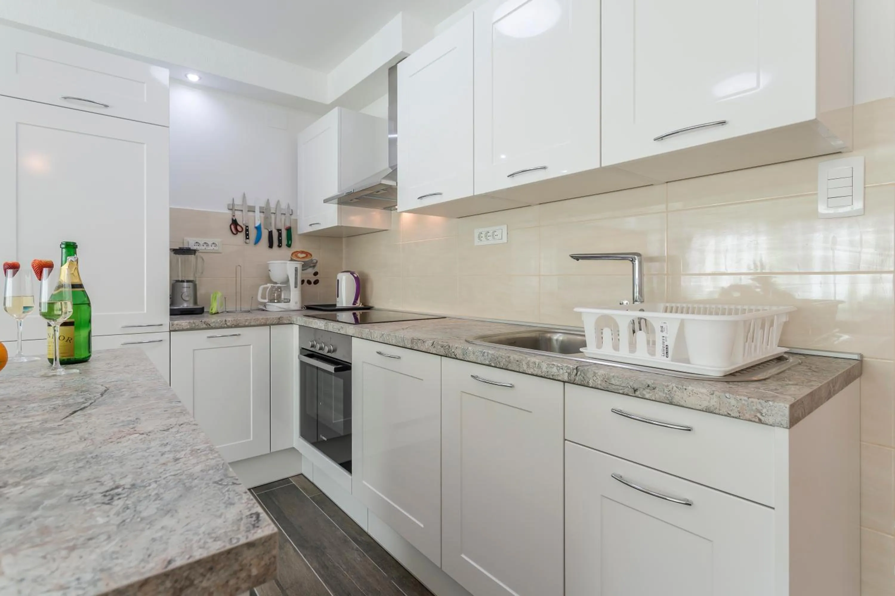 Coffee/tea facilities in Apartment Petro Oldtown