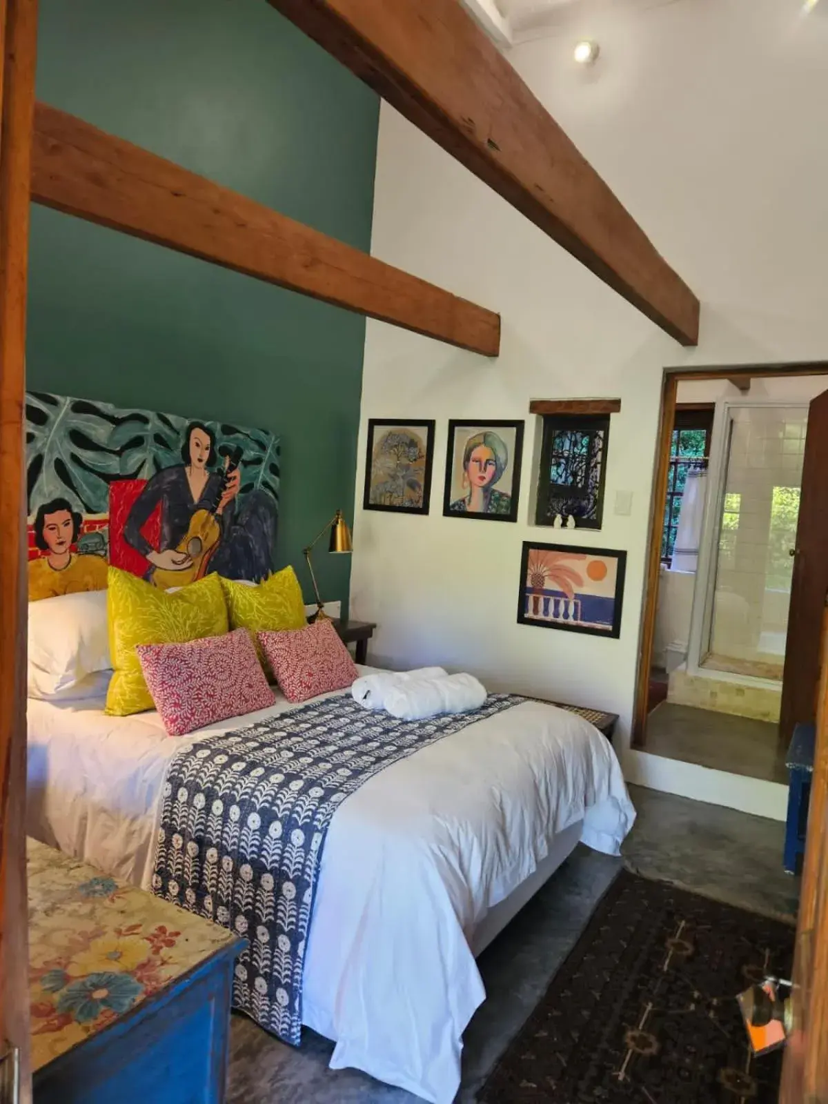 Small Double Bungalow with Shared Bathroom in The Riverdeck Accommodation and Backpackers Small Double Bungalow with Shared Bathroom in The Riverdeck Accommodation and Backpackers