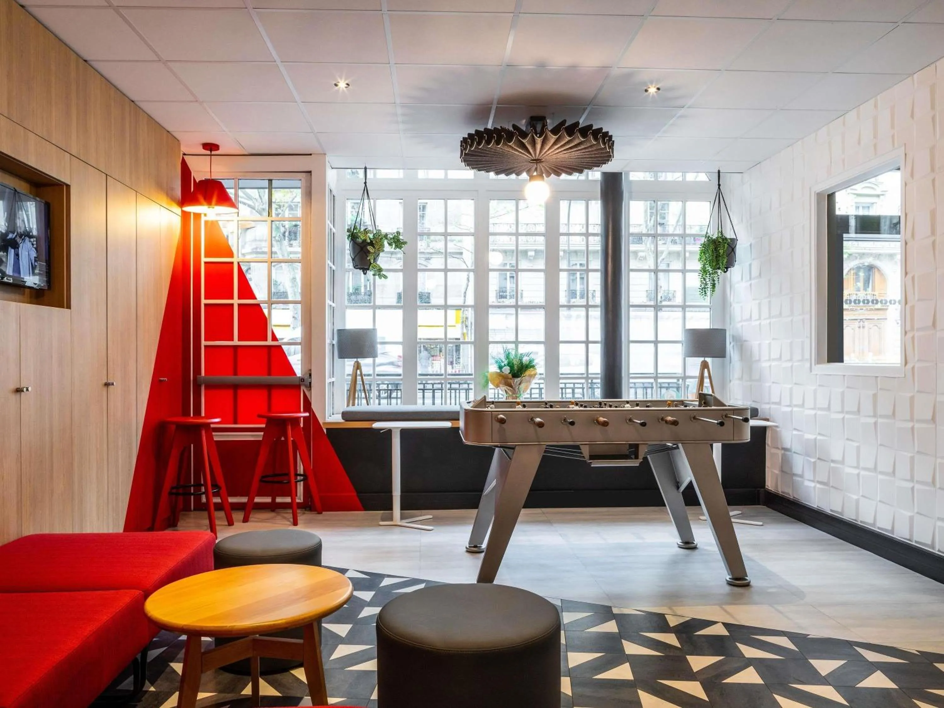 Property building in ibis Paris Ornano Montmartre Nord 18ème