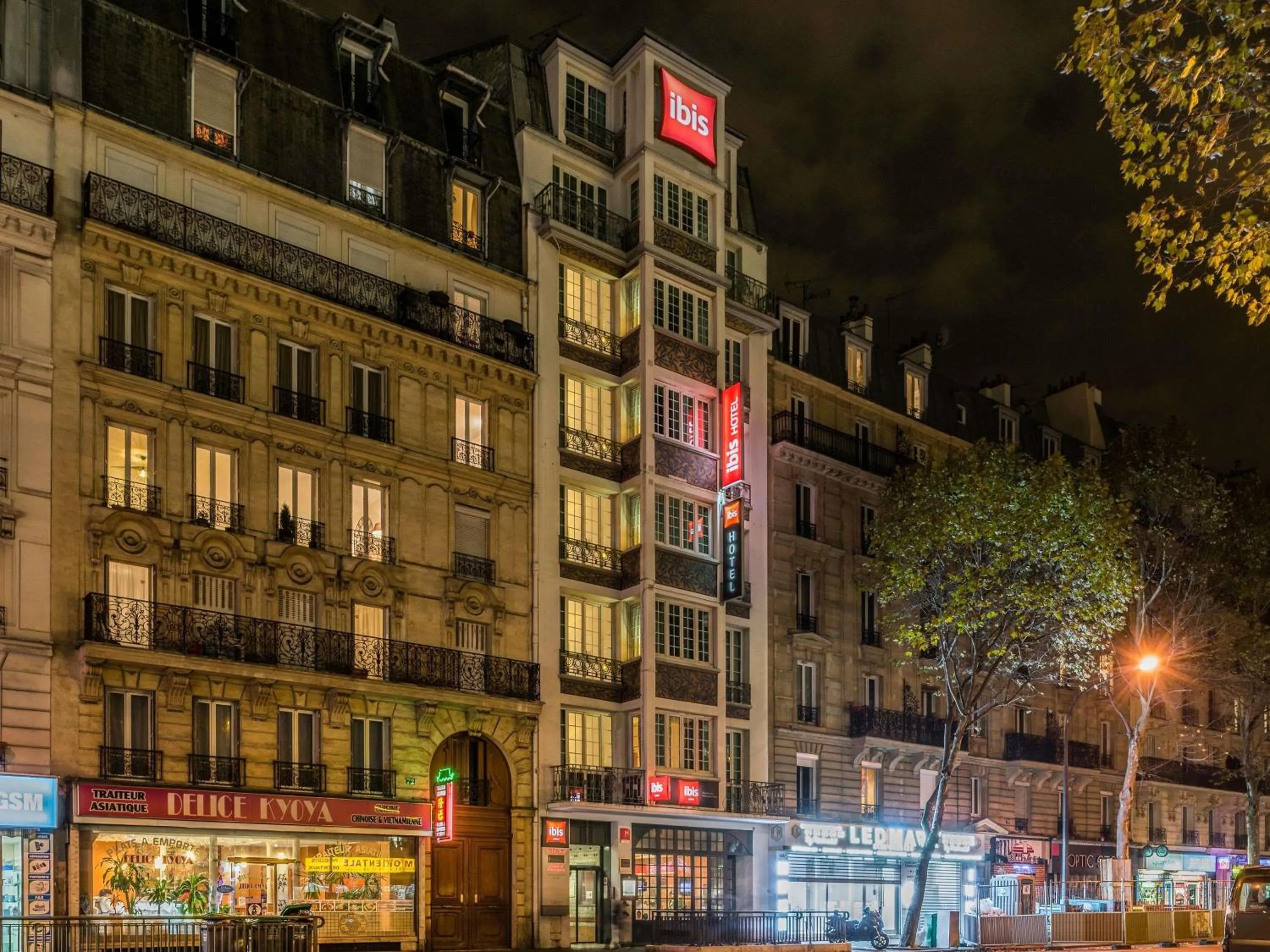 Other in ibis Paris Ornano Montmartre Nord 18ème