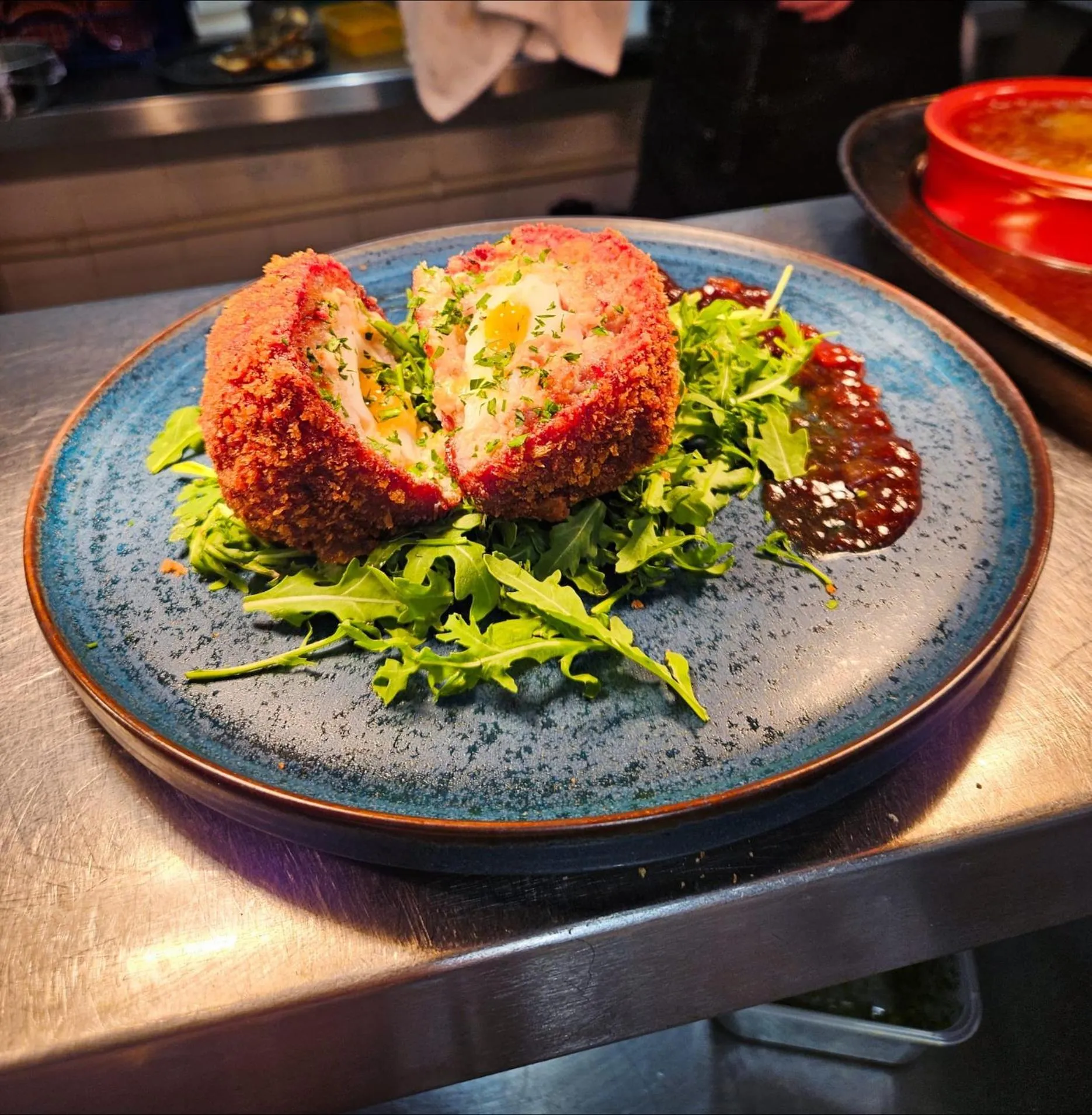 Restaurant/places to eat in Hotel Nineteen