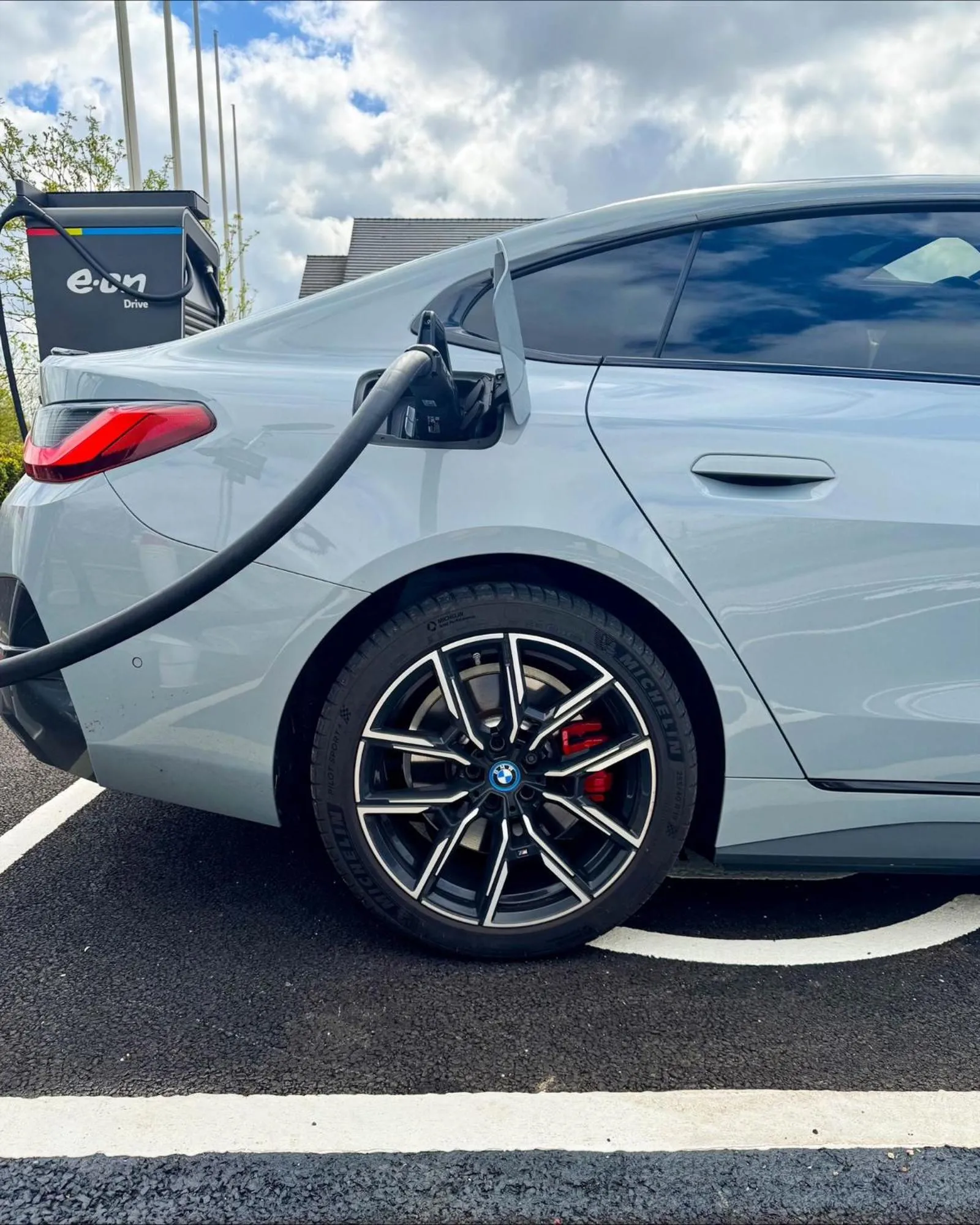 Parking in Hotel Nineteen