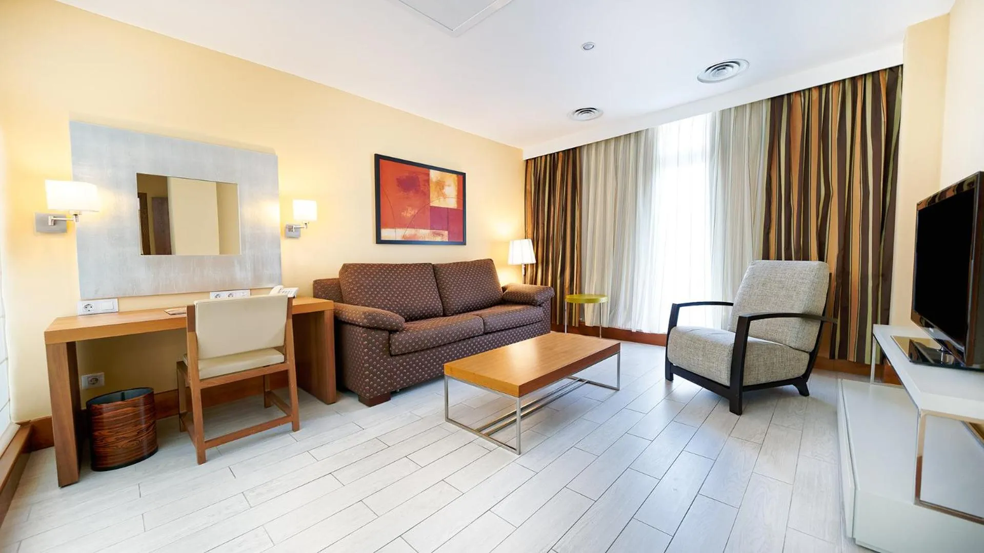 Living room in Bull Astoria