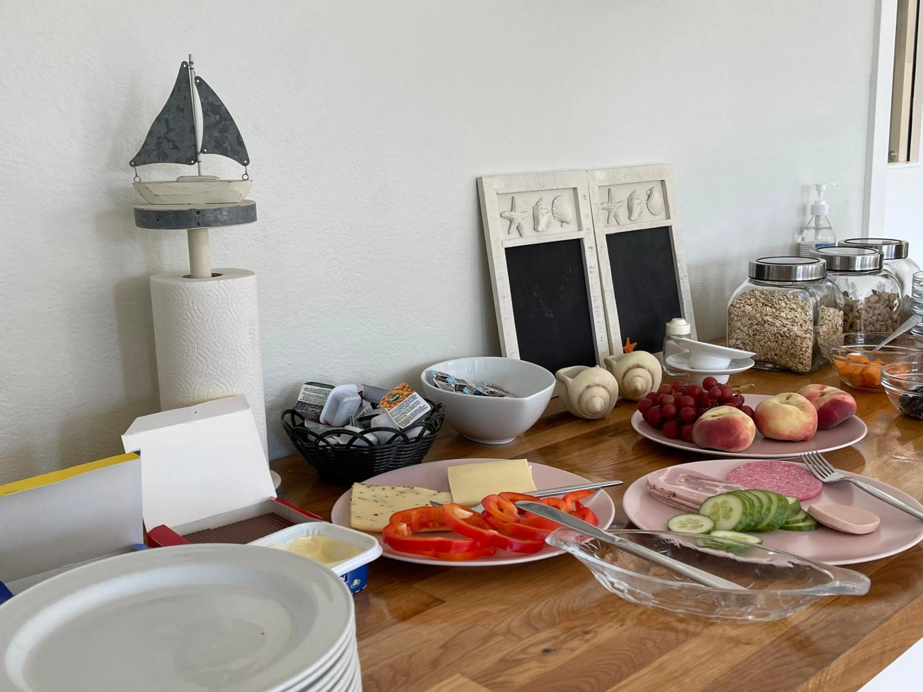 Continental breakfast in Jerup Bed & Breakfast