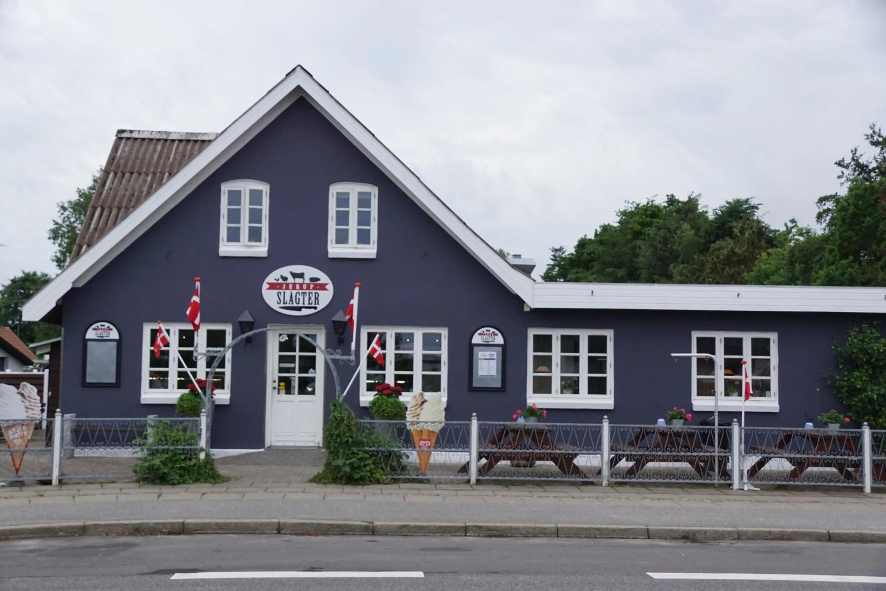 Property building in Jerup Bed & Breakfast