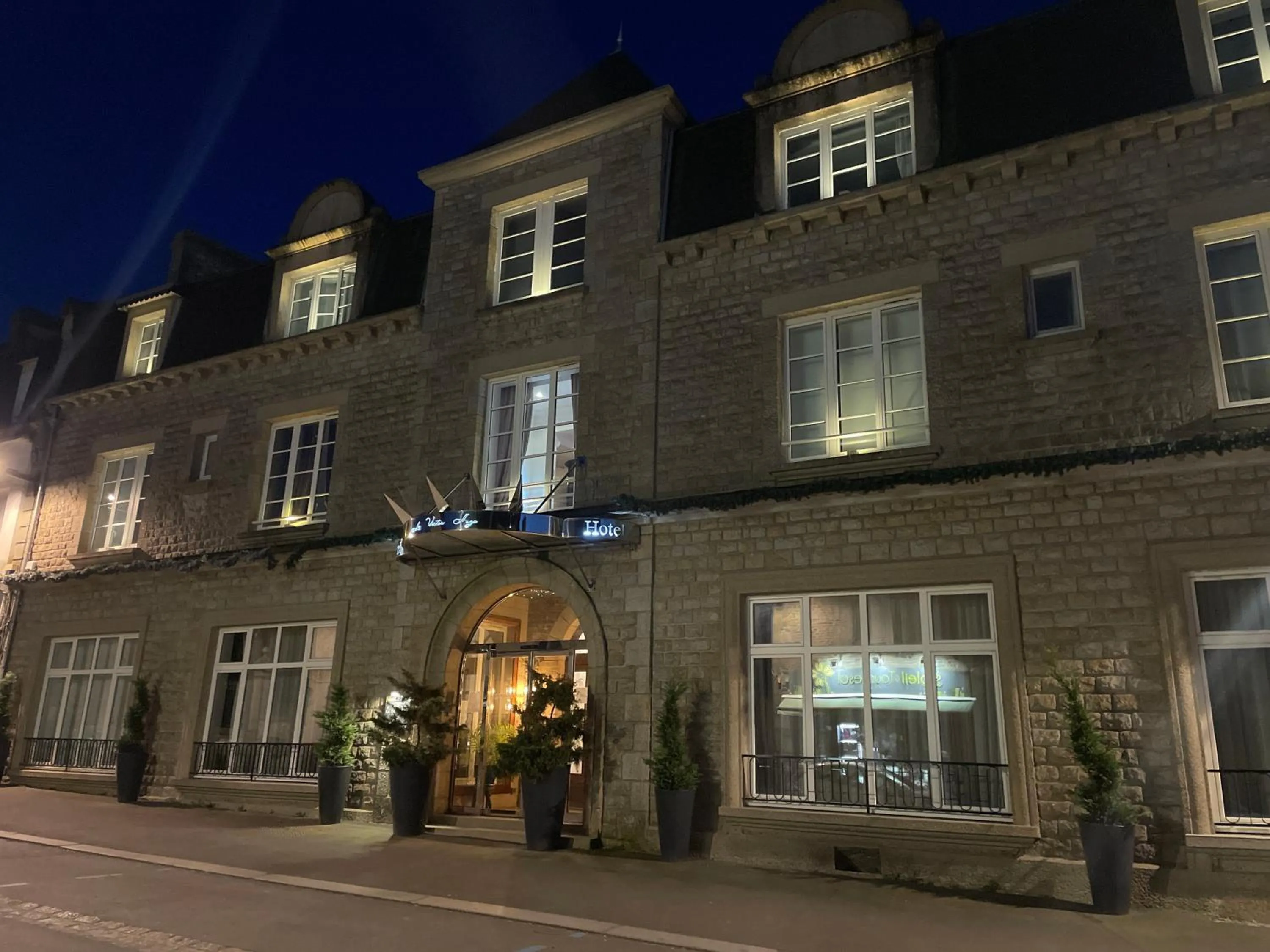 Property building in Hôtel Victor Hugo