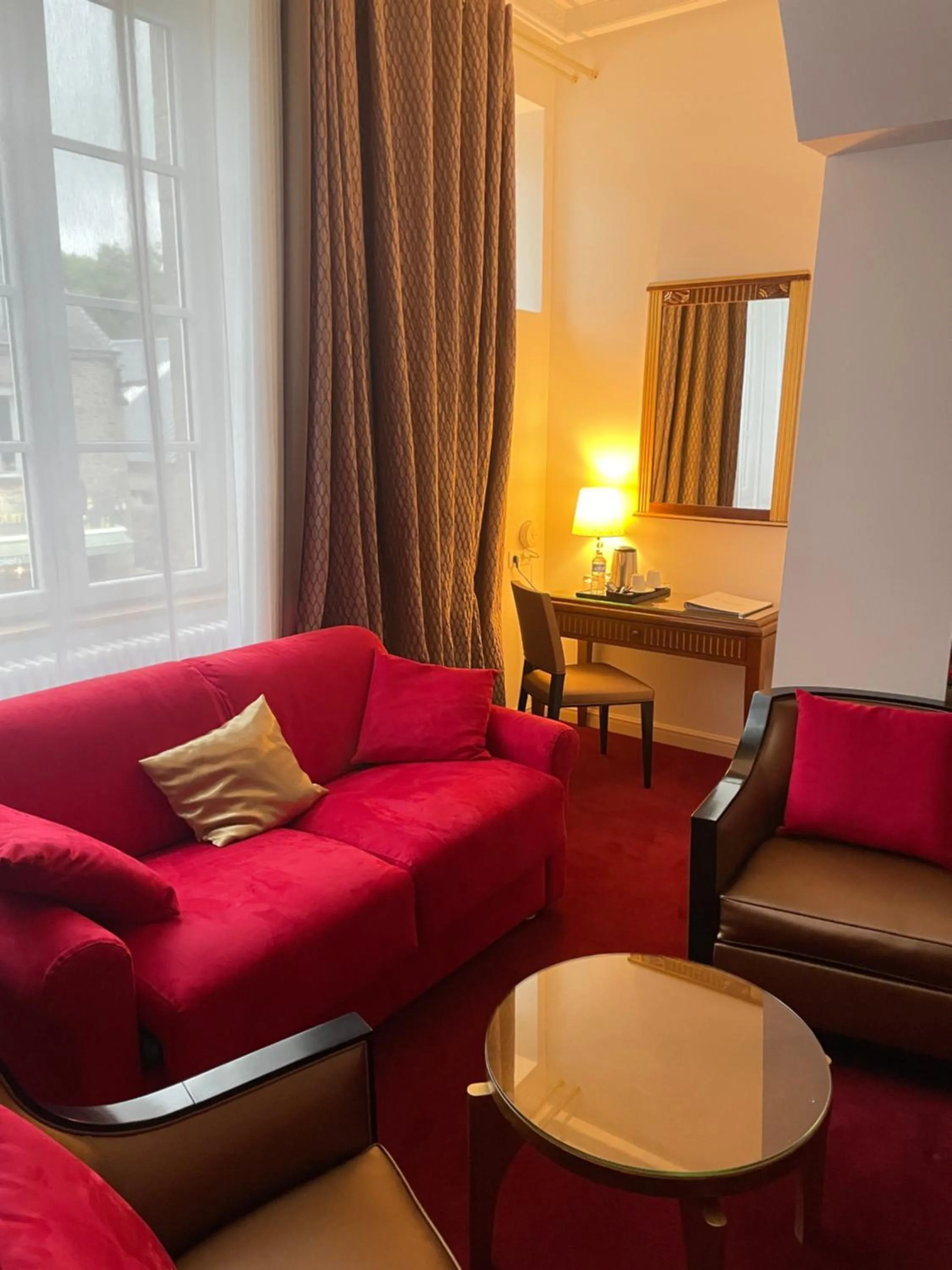 Property building in Hôtel Victor Hugo